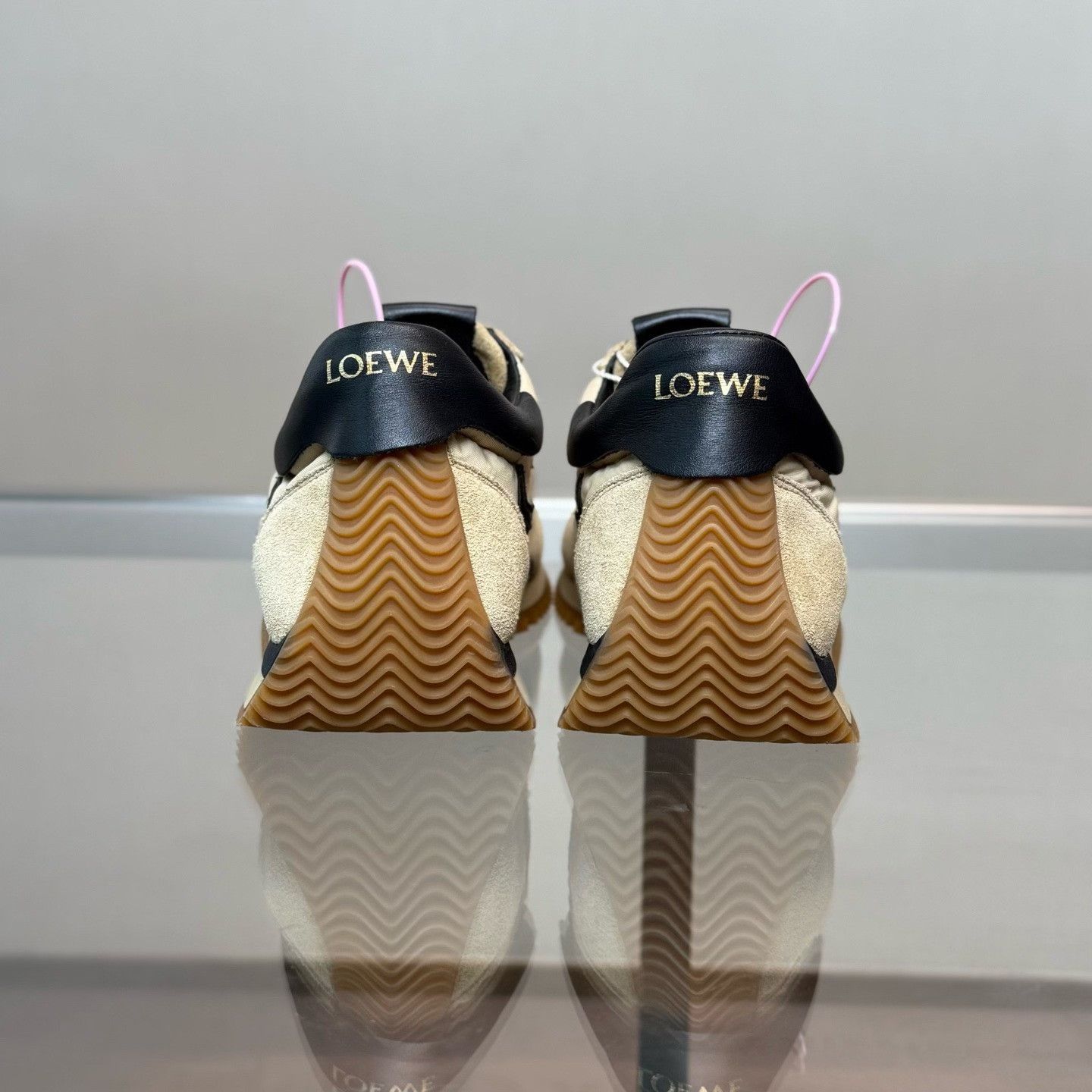 Loewe Loewe Running Lowtop Sneakers it_37 Women Size US 7 / IT 37 - 3 Thumbnail