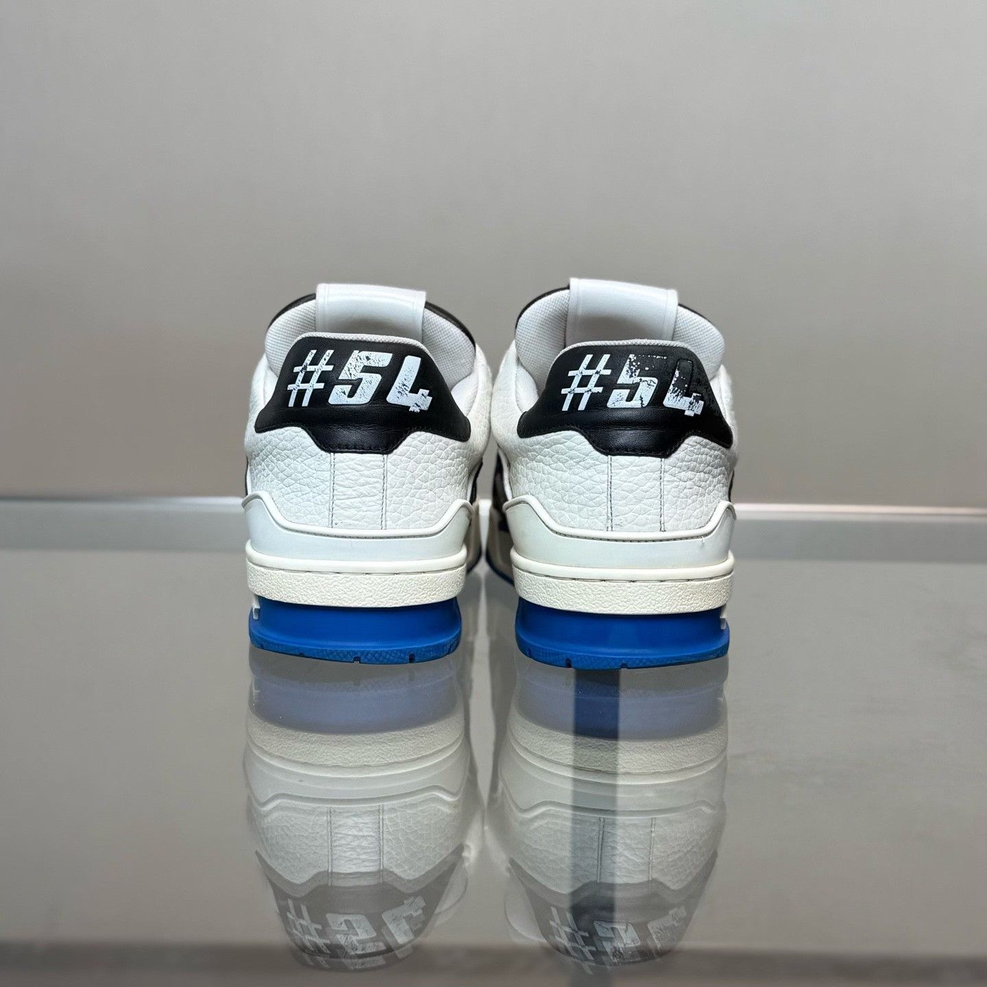 Louis Vuitton Louis Vuitton Training Lowtop Sneakers 5.5 Men Size US 5.5 / EU 38 - 4 Thumbnail