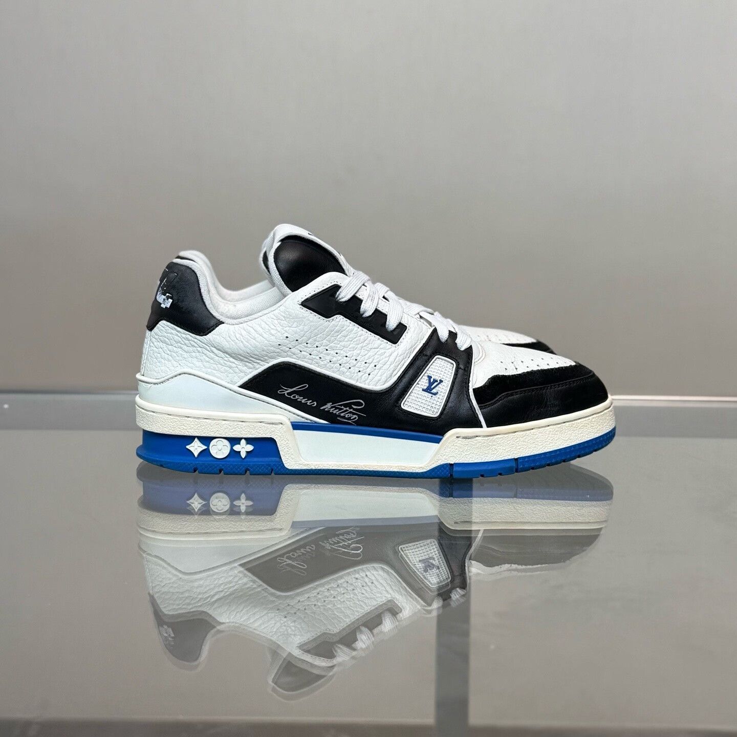 Louis Vuitton Louis Vuitton Training Lowtop Sneakers 5.5 Men Size US 5.5 / EU 38 - 3 Thumbnail
