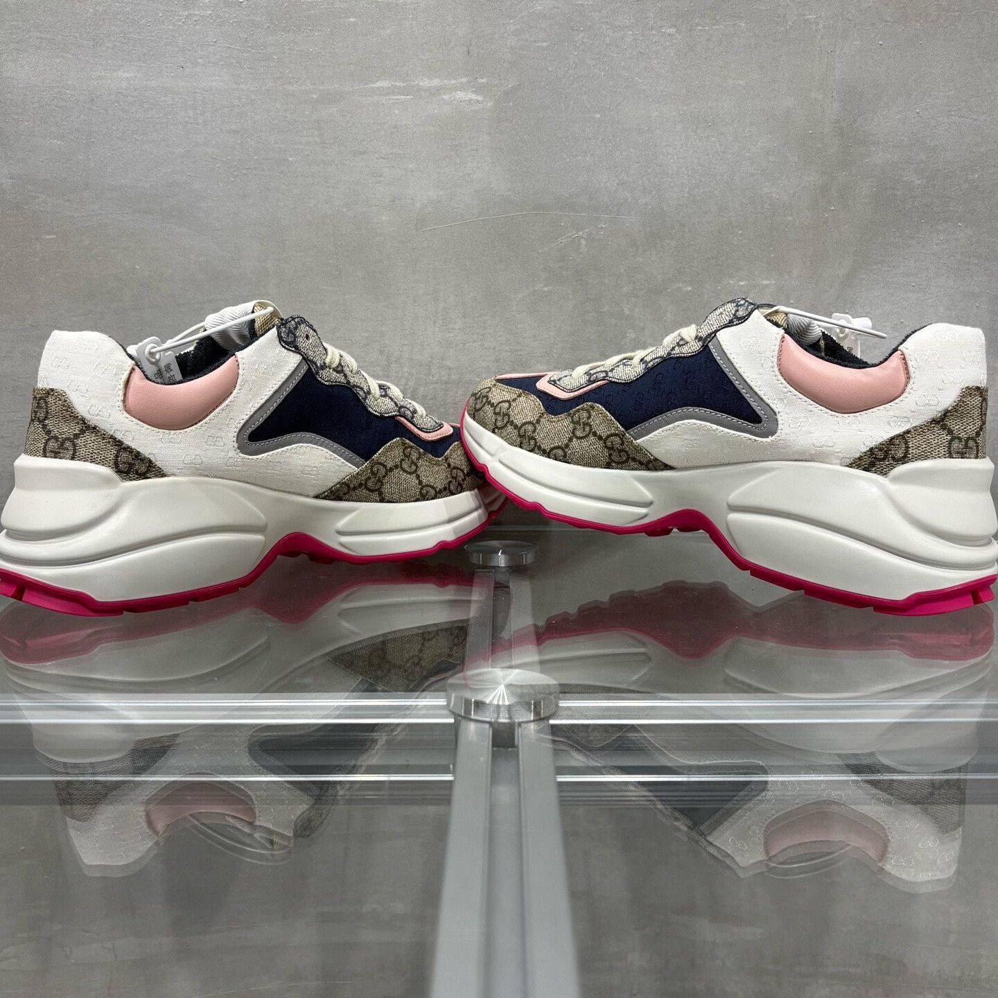 Gucci Gucci Pink Lowtop Sneakers it_38 Women Size US 8 / IT 38 - 5 Thumbnail
