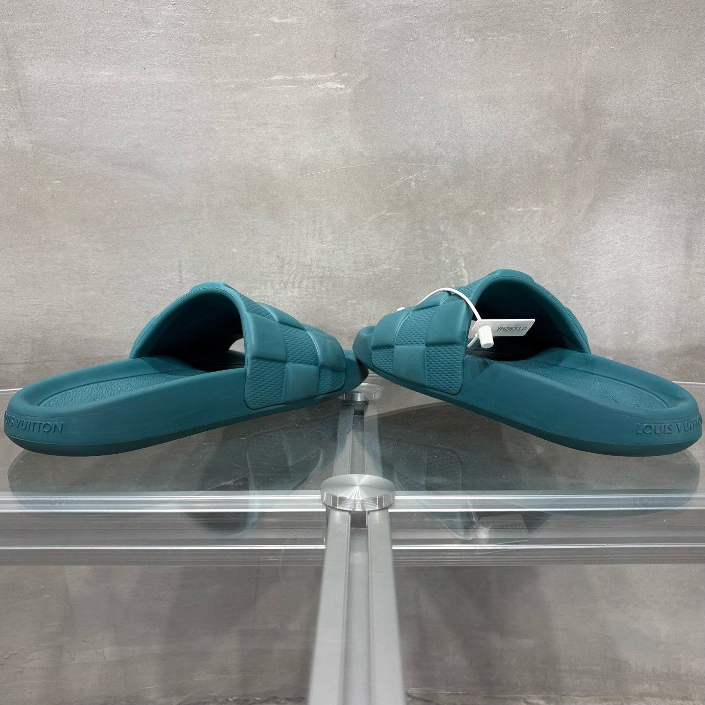Louis Vuitton Louis Vuitton Green Sandals it_40 Women Size US 10 / IT 40 - 5 Thumbnail