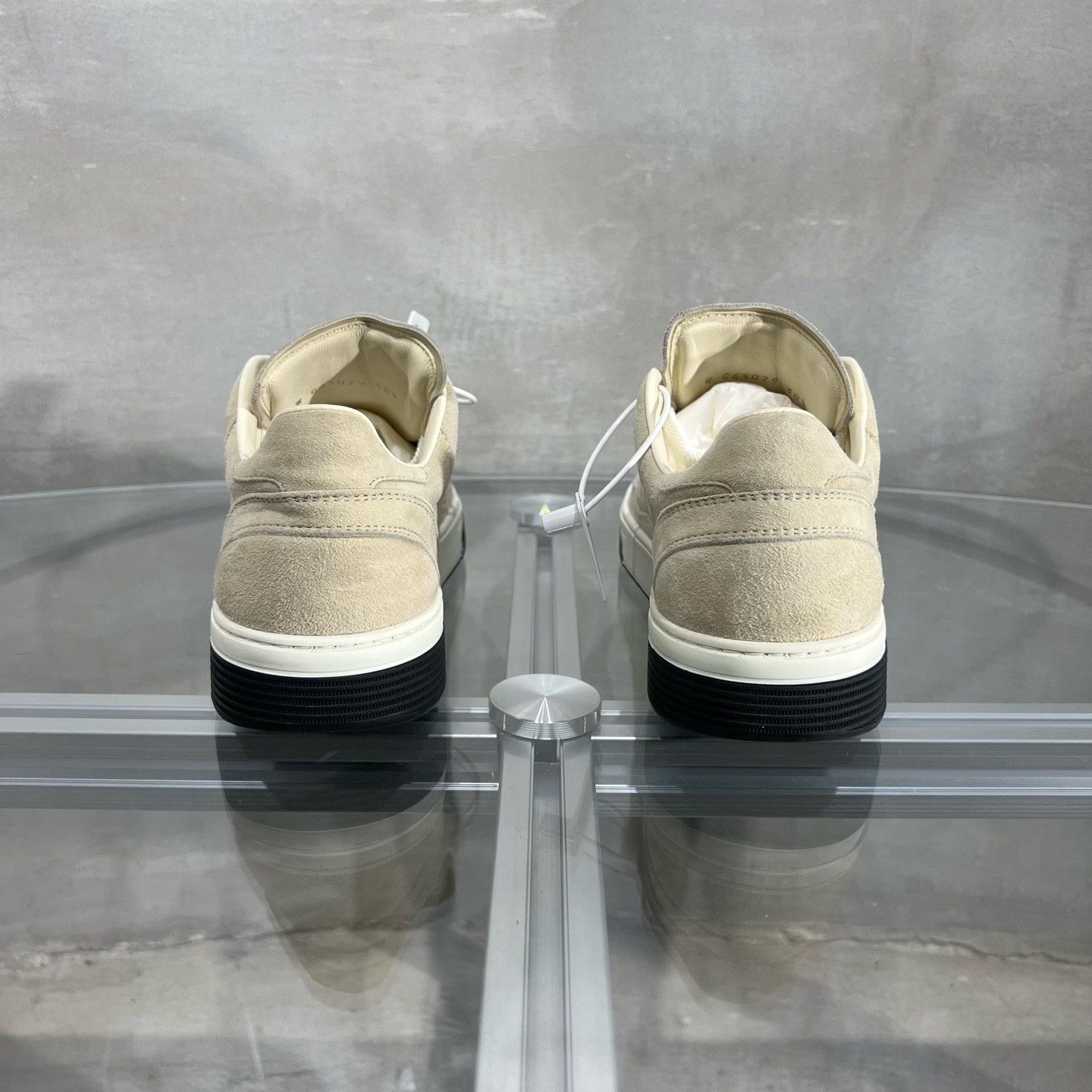 Chanel Chanel Brown Lowtop Sneakers it_38-5 Women Size US 8.5 / IT 38.5 - 6 Thumbnail