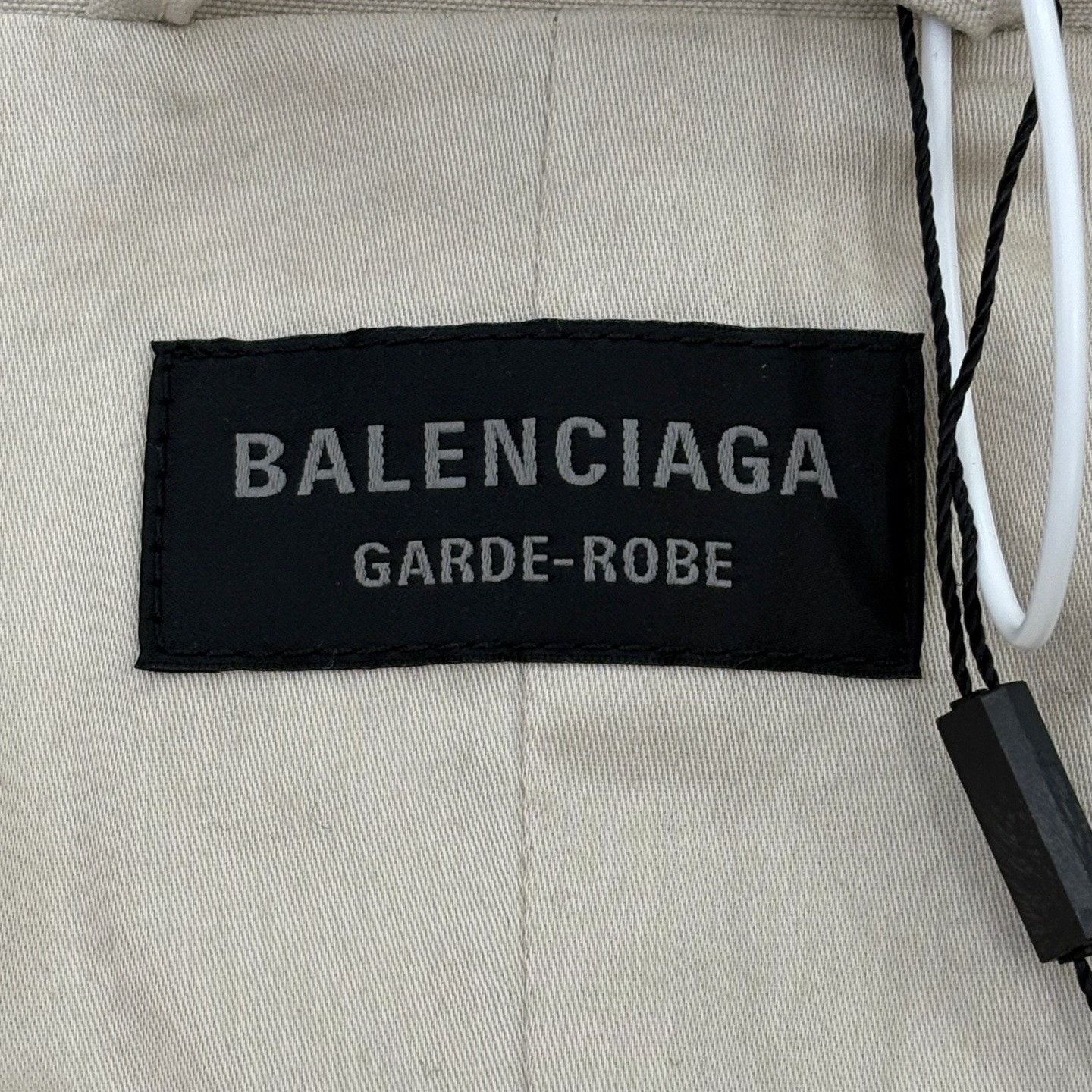 Balenciaga Balenciaga Light Jacket l Men Size US L / EU 52-54 / 3 - 3 Thumbnail