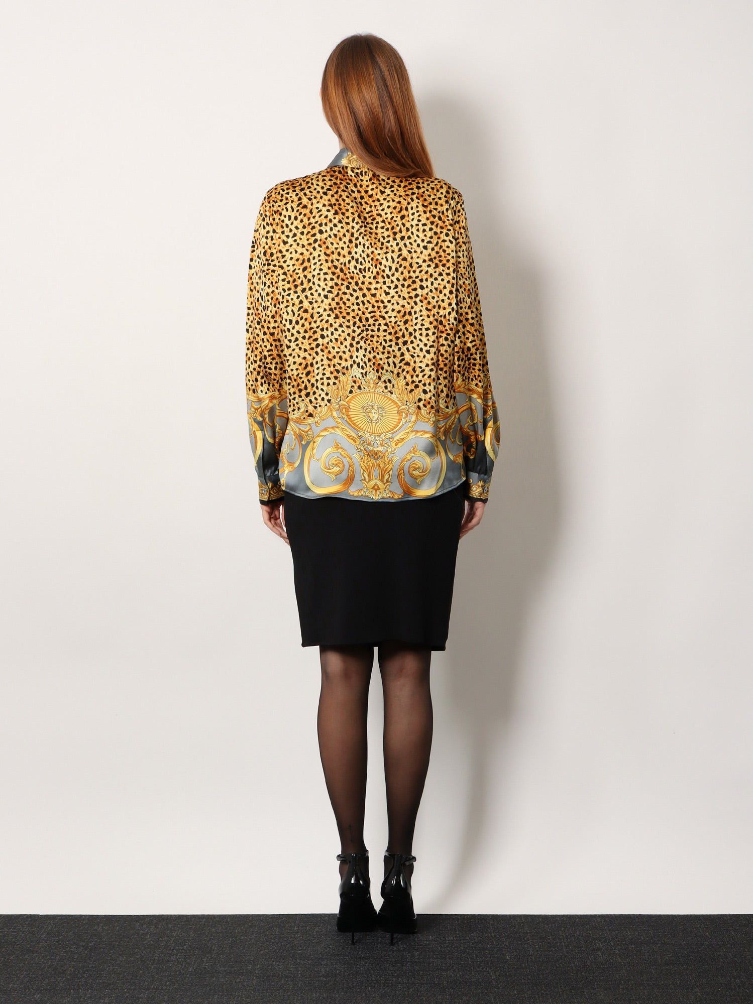 Versace Cheetah Foulard Lavalliere Silk Shirt Size S / US 4 / IT 40 - 5 Thumbnail
