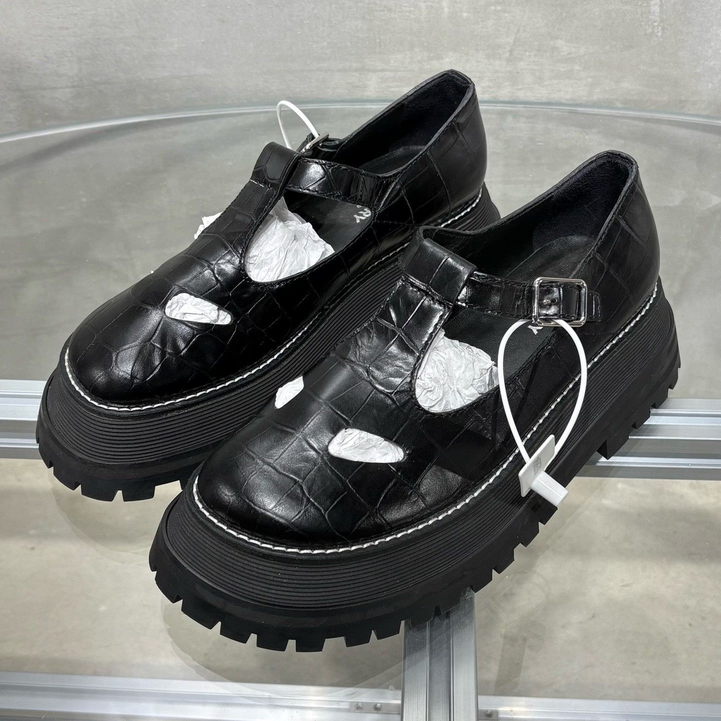 Burberry Burberry Black Sandals it_37 Women Size US 7 / IT 37 - 2 Thumbnail