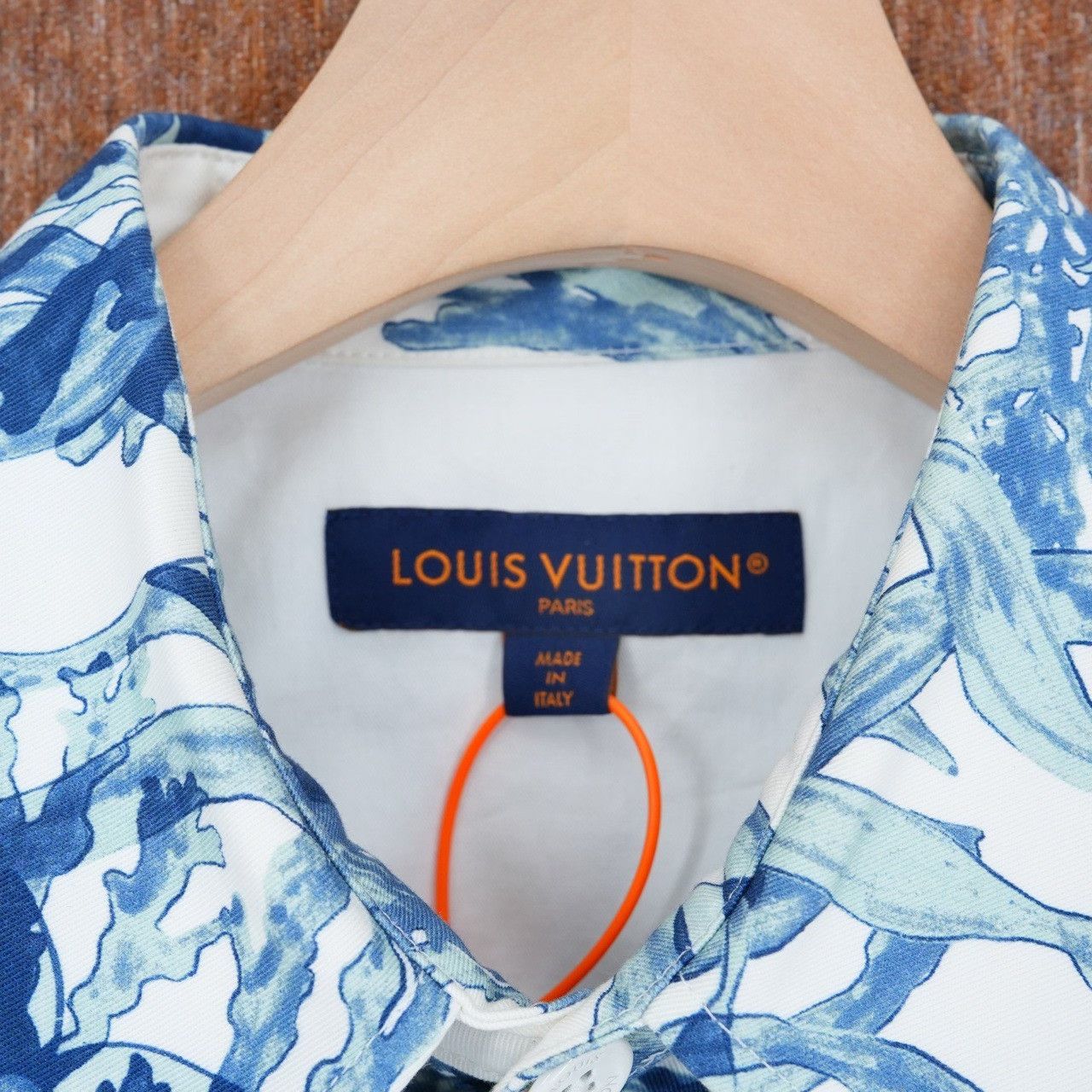 Louis Vuitton Louis Vuitton Retro Shirt m Men Size US M / EU 48-50 / 2 - 3 Thumbnail
