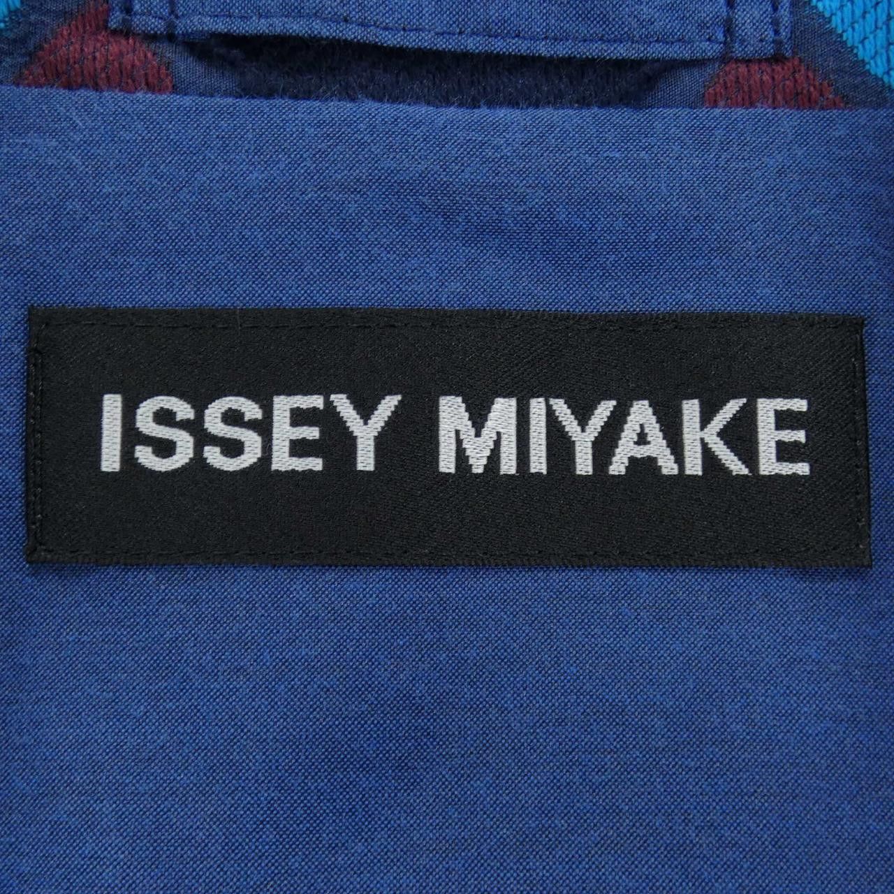 Issey Miyake Issey Miyake ISSEY MIYAKE Jacket Textile Outerwear ME01FD108 DUTY FREE for USA Size ONE SIZE - 4 Thumbnail
