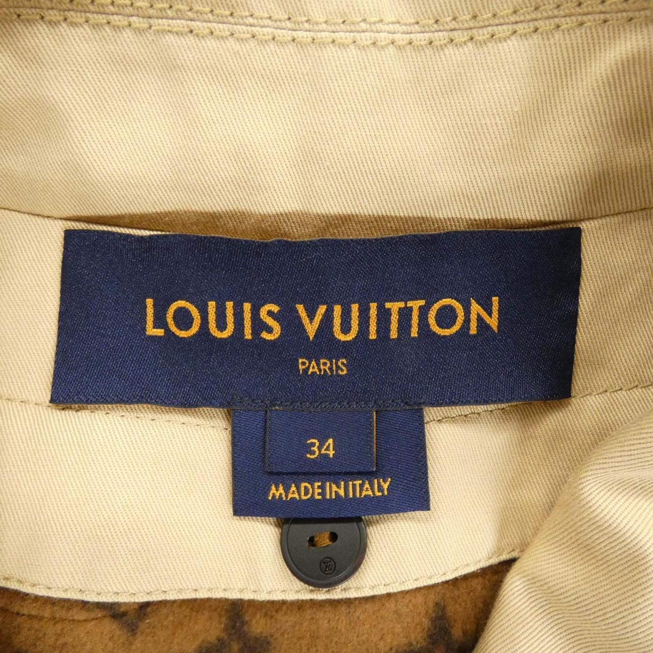 Louis Vuitton Louis Vuitton Louis Vuitton Trench Coat Textile Outerwear FIOX24TIX DUTY FREE for USA Size ONE SIZE - 4 Thumbnail