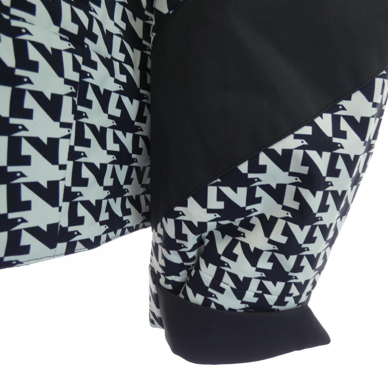 Louis Vuitton Louis Vuitton Louis Vuitton Bicolor Padded Hooded Jacket Textile Outerwear HOB03WJ34 DUTY FREE for USA Size ONE SIZE - 6 Thumbnail