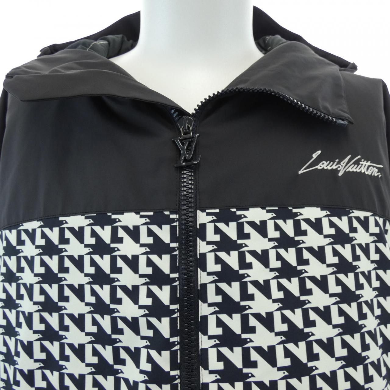 Louis Vuitton Louis Vuitton Louis Vuitton Bicolor Padded Hooded Jacket Textile Outerwear HOB03WJ34 DUTY FREE for USA Size ONE SIZE - 5 Thumbnail