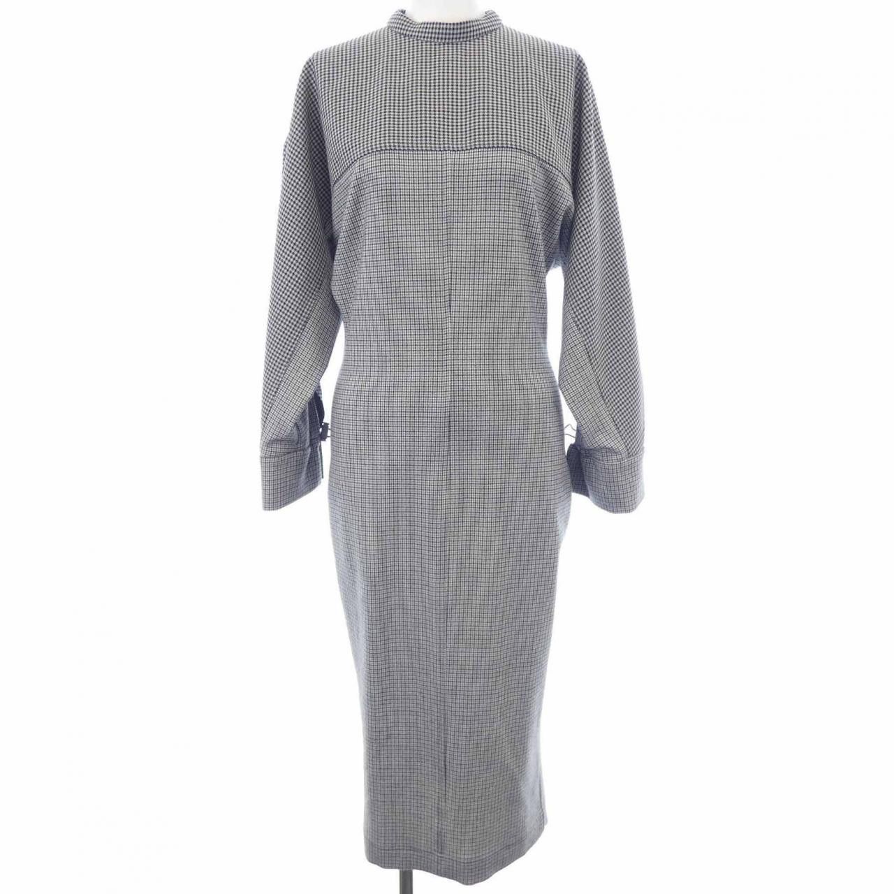 Fendi Fendi Fendi Dress Others Dresses FDB877AKSM DUTY FREE for USA Size ONE SIZE - 8 Thumbnail