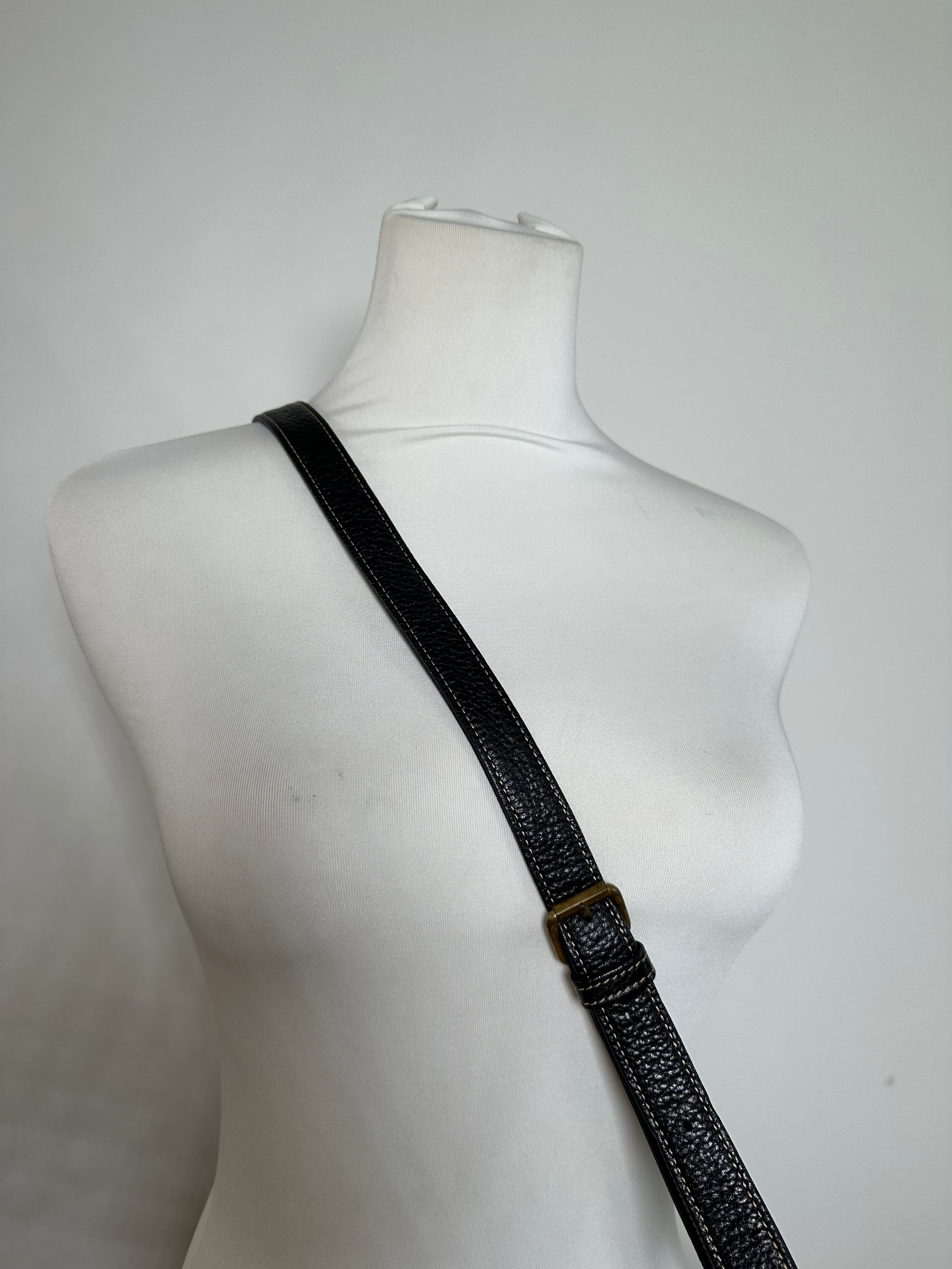 Givenchy Vintage Leather Shoulder / Crossbody Bag Black Size ONE SIZE - 10 Thumbnail