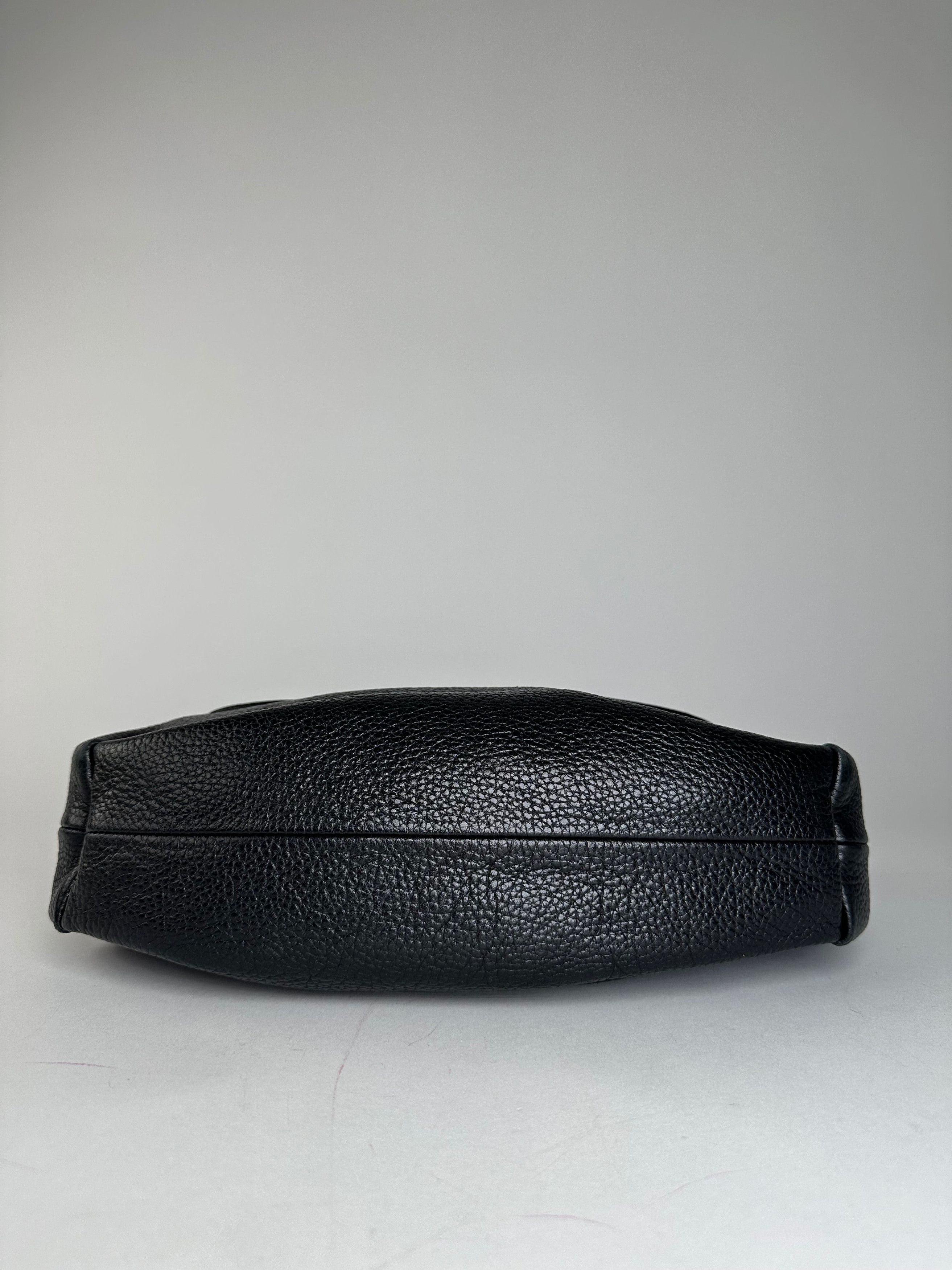 Givenchy Vintage Leather Shoulder / Crossbody Bag Black Size ONE SIZE - 9 Thumbnail