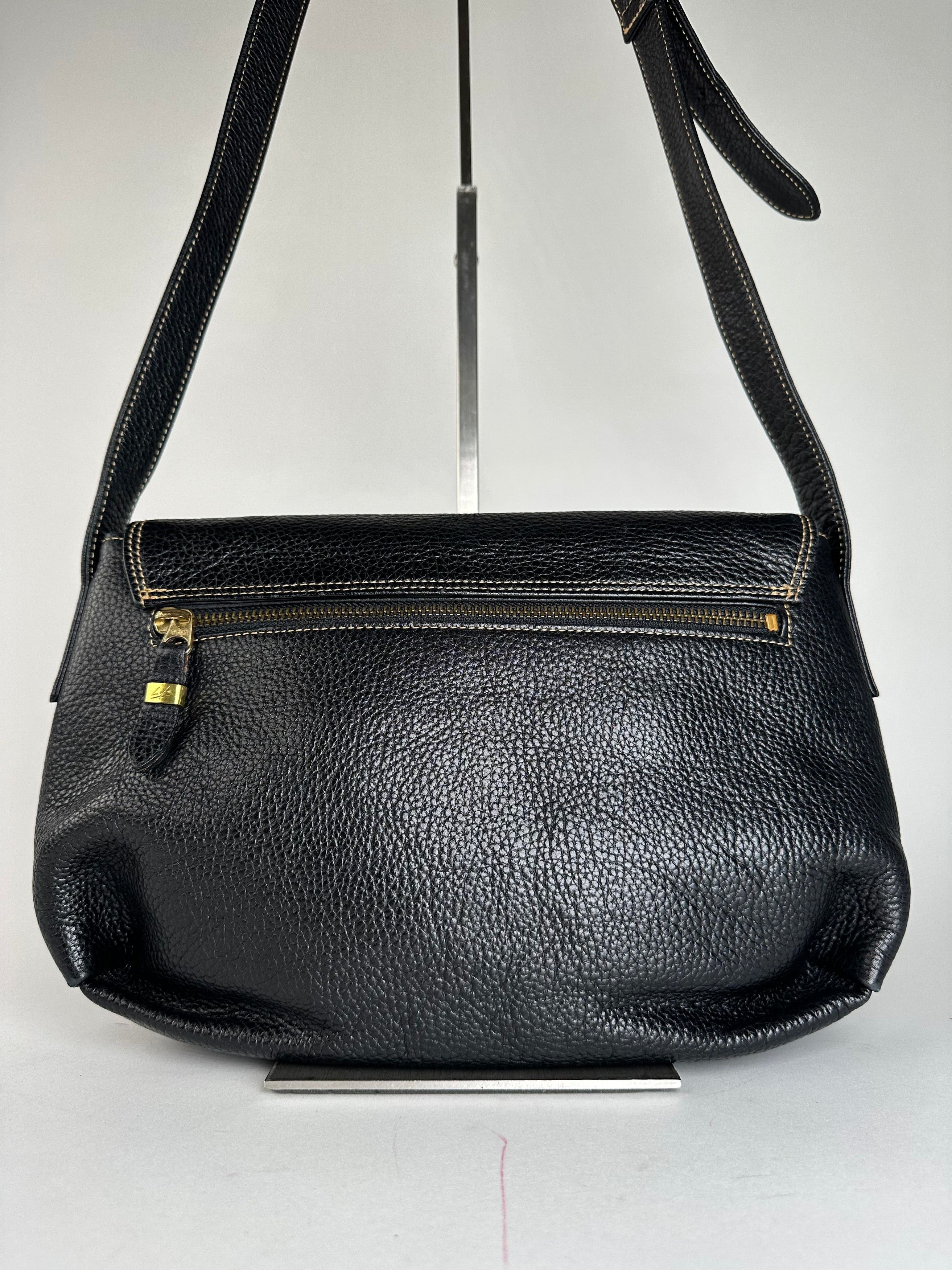 Givenchy Vintage Leather Shoulder / Crossbody Bag Black Size ONE SIZE - 12 Thumbnail