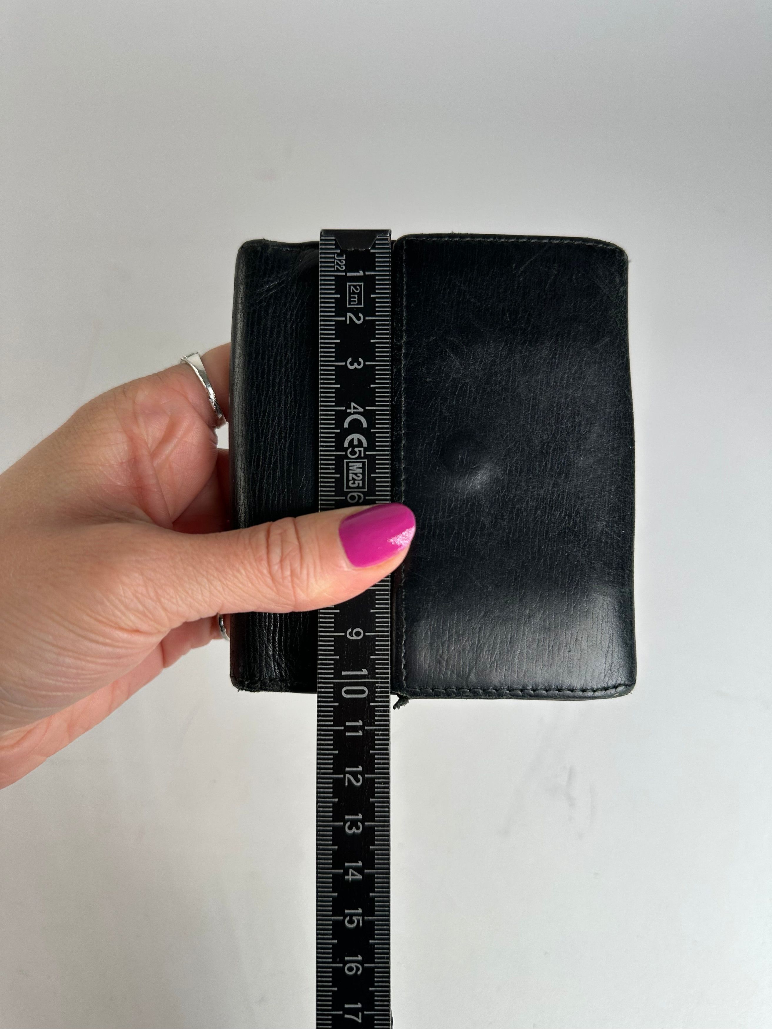 Gucci Vintage Leather Wallet Black Size ONE SIZE - 8 Thumbnail