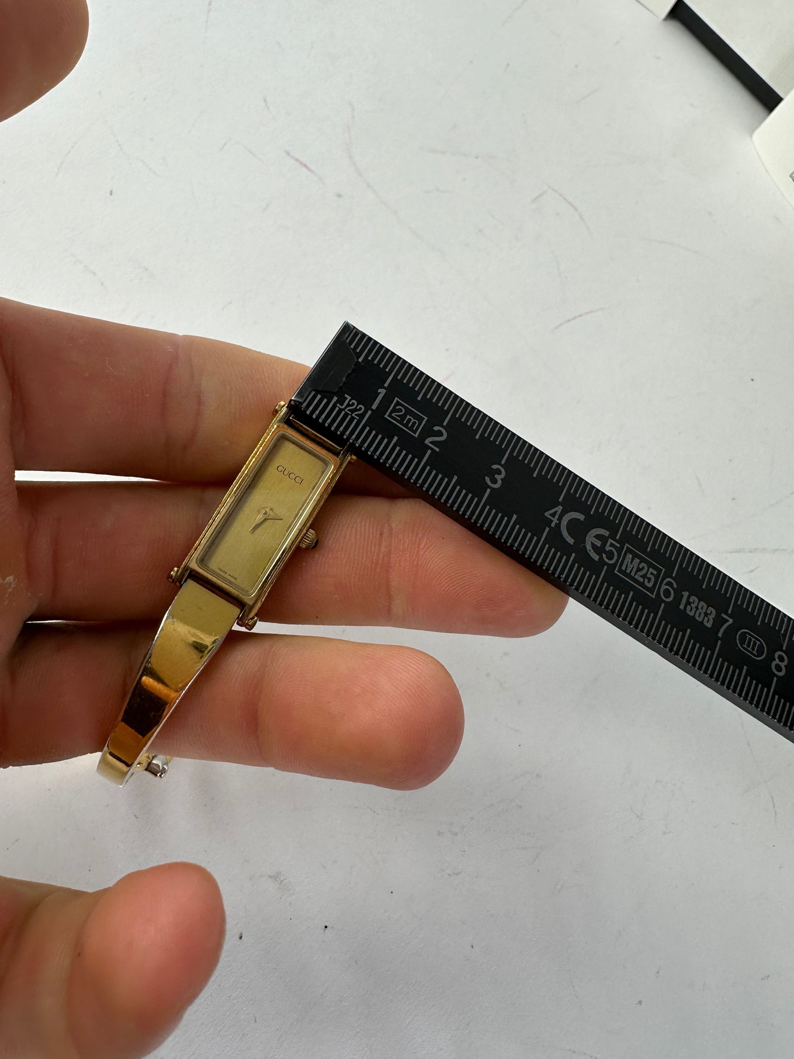 Gucci Vintage Gold Plated Horsebit Quartz Watch Golden Size ONE SIZE - 8 Thumbnail