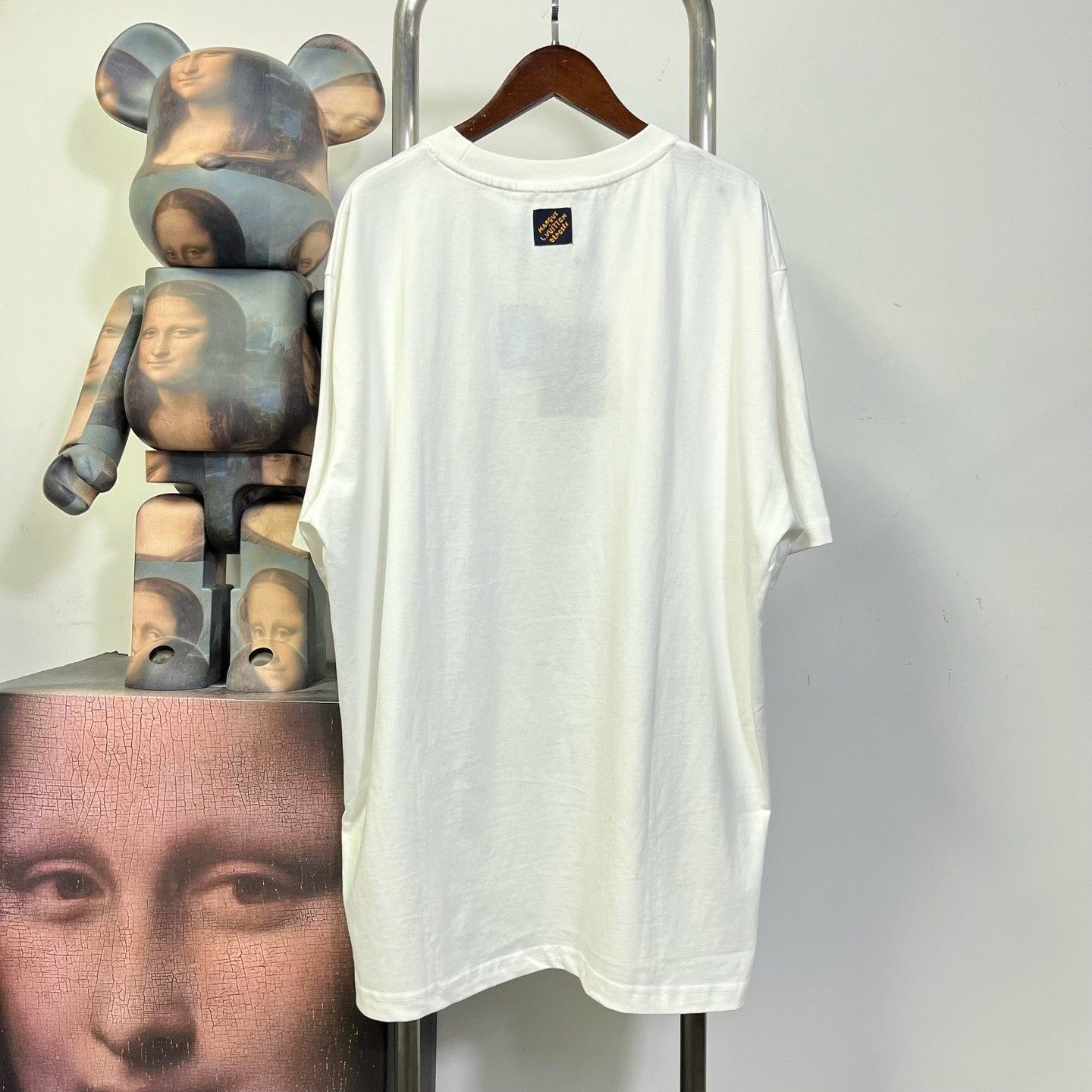 Louis Vuitton Louis Vuitton Embroidered T-Shirt xxl Men Size US XXL / EU 58 / 5 - 2 Thumbnail