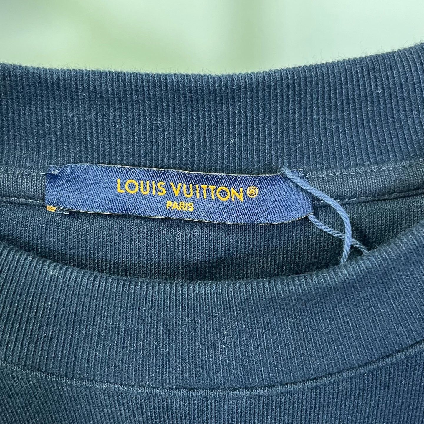 Louis Vuitton Louis Vuitton Hoodie l Men Size US L / EU 52-54 / 3 - 3 Thumbnail