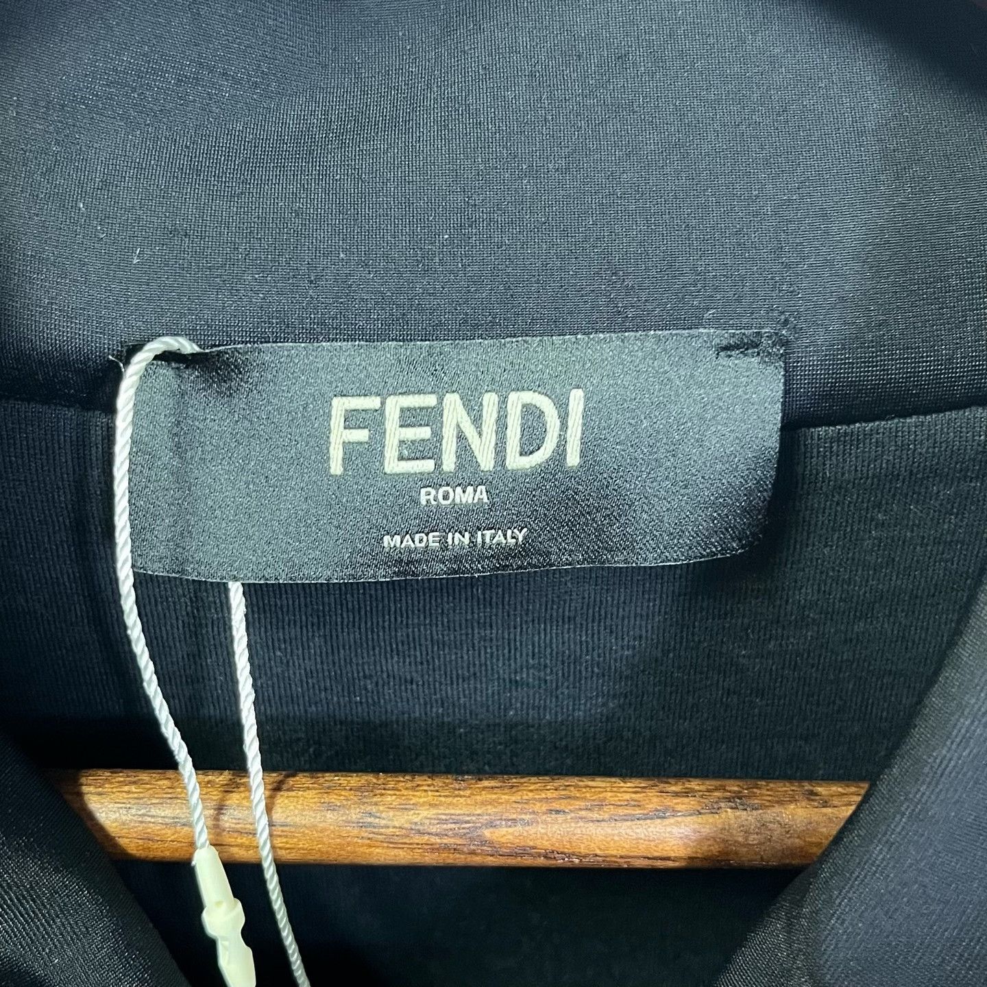 Fendi Fendi Light Jacket l Men Size US L / EU 52-54 / 3 - 3 Thumbnail