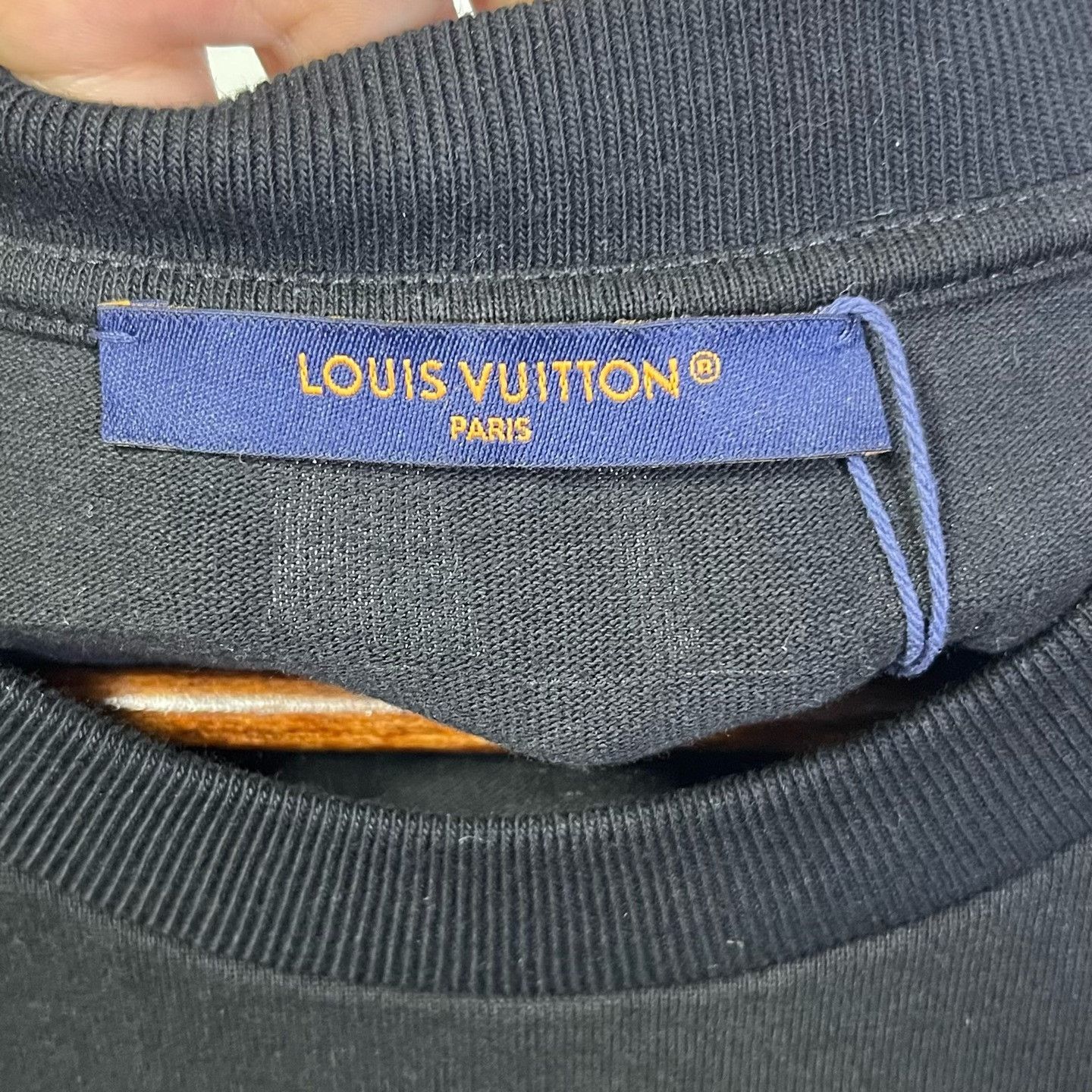 Louis Vuitton Louis Vuitton Black T-Shirt xxl Men Size US XXL / EU 58 / 5 - 3 Thumbnail