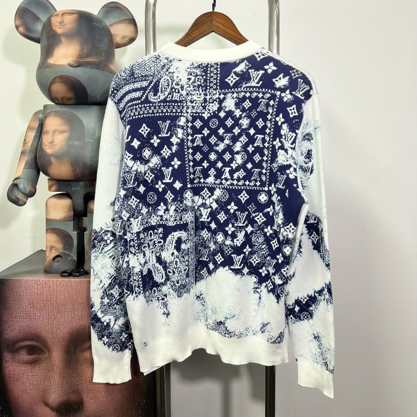 Louis Vuitton Louis Vuitton Paisley Hoodie m Men Size US M / EU 48-50 / 2 - 2 Thumbnail