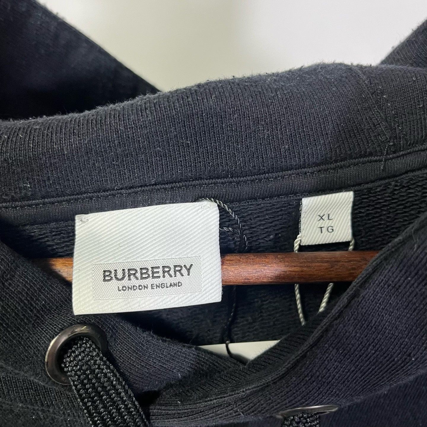 Burberry Burberry Hoodie xl Men Size US XL / EU 56 / 4 - 3 Thumbnail