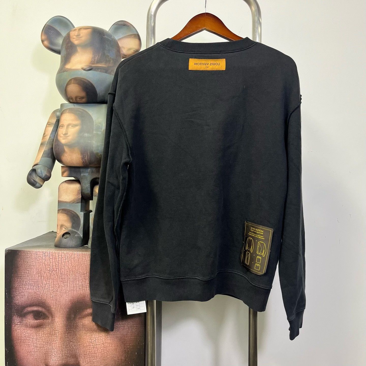Louis Vuitton Louis Vuitton Hoodie m Men Size US M / EU 48-50 / 2 - 2 Thumbnail