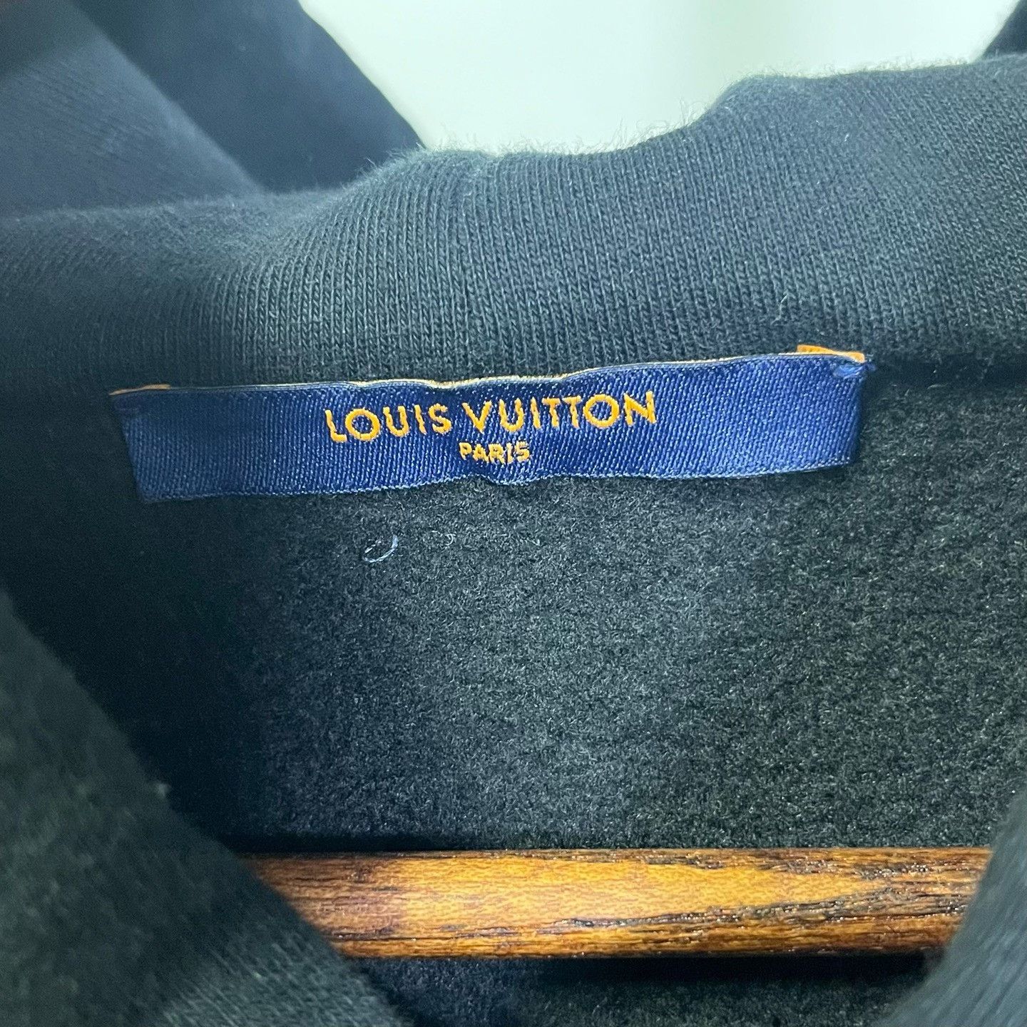 Louis Vuitton Louis Vuitton Hoodie xl Men Size US XL / EU 56 / 4 - 3 Thumbnail