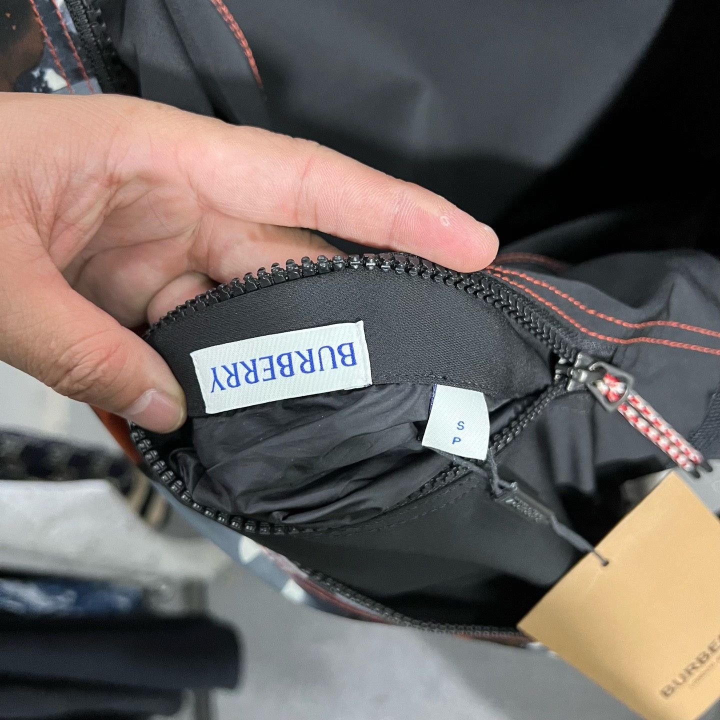 Burberry Burberry Light Jacket s Men Size US S / EU 44-46 / 1 - 3 Thumbnail