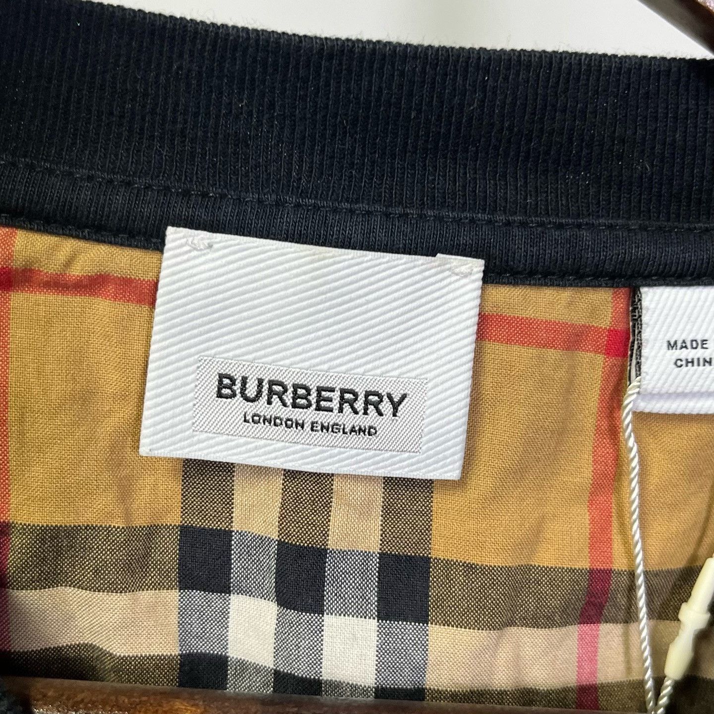 Burberry Burberry Patchwork Plaid T-Shirt s Men Size US S / EU 44-46 / 1 - 3 Thumbnail