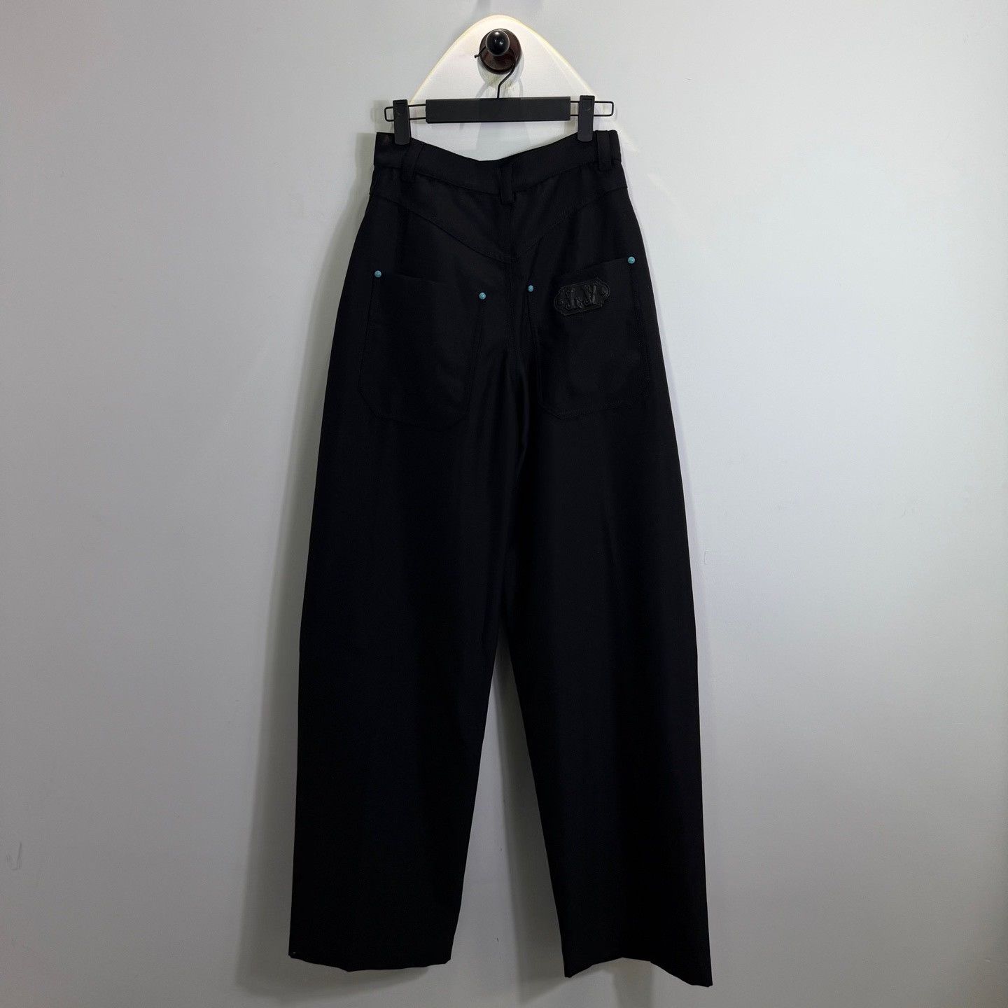 Louis Vuitton Louis Vuitton Knit Black Casual Pants 36 Men Size US 36 / EU 52 - 2 Thumbnail