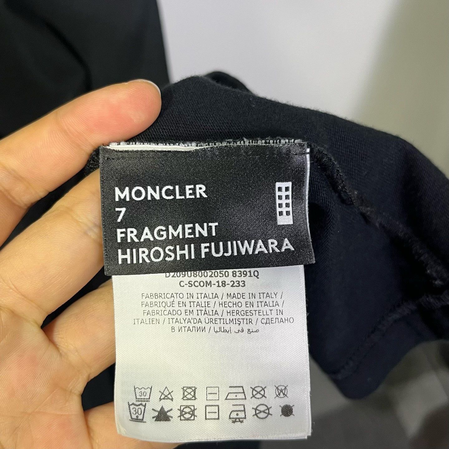 Moncler Moncler Retro Black T-Shirt m Men Size US M / EU 48-50 / 2 - 4 Thumbnail