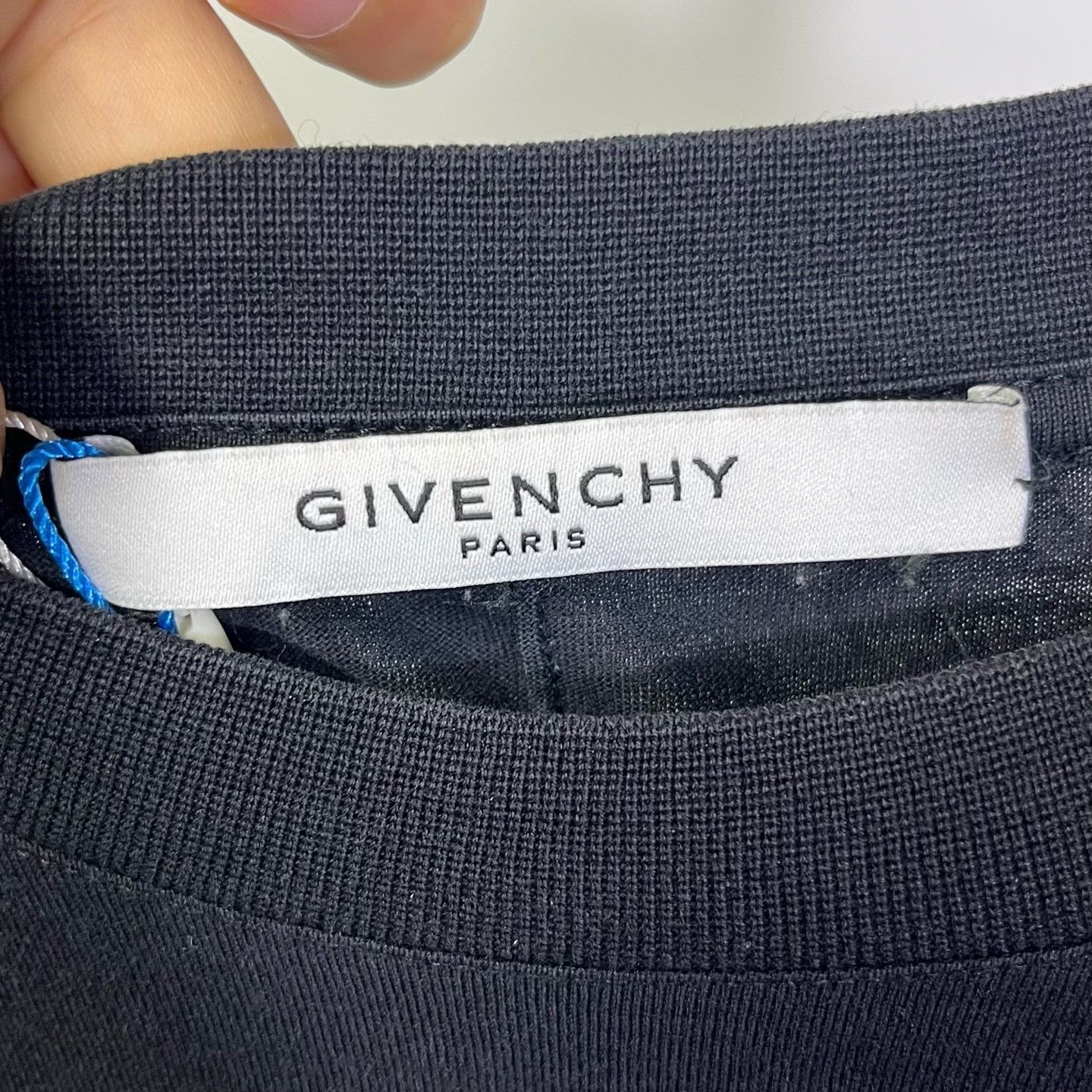 Givenchy Givenchy Shark T-Shirt s Men Size US S / EU 44-46 / 1 - 3 Thumbnail
