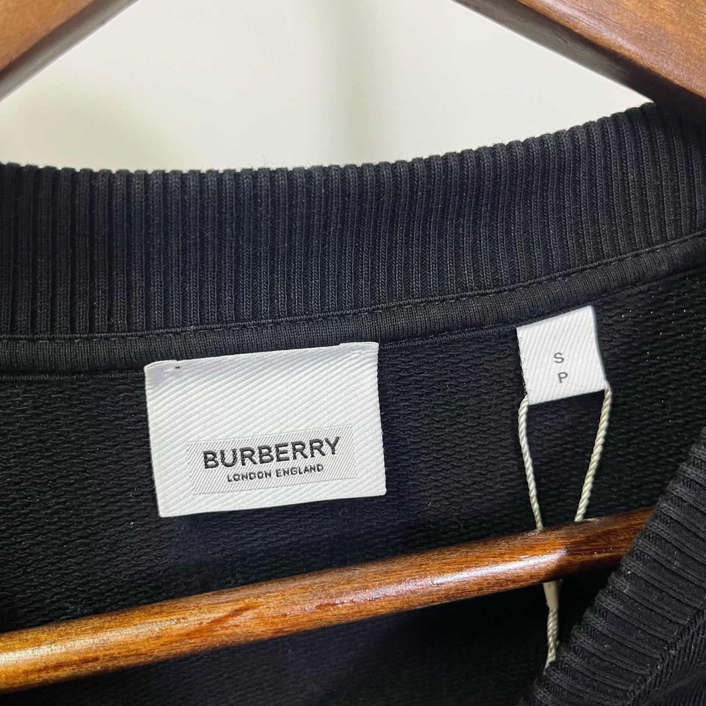 Burberry Burberry Black Hoodie S Women Size S / US 4 / IT 40 - 3 Thumbnail