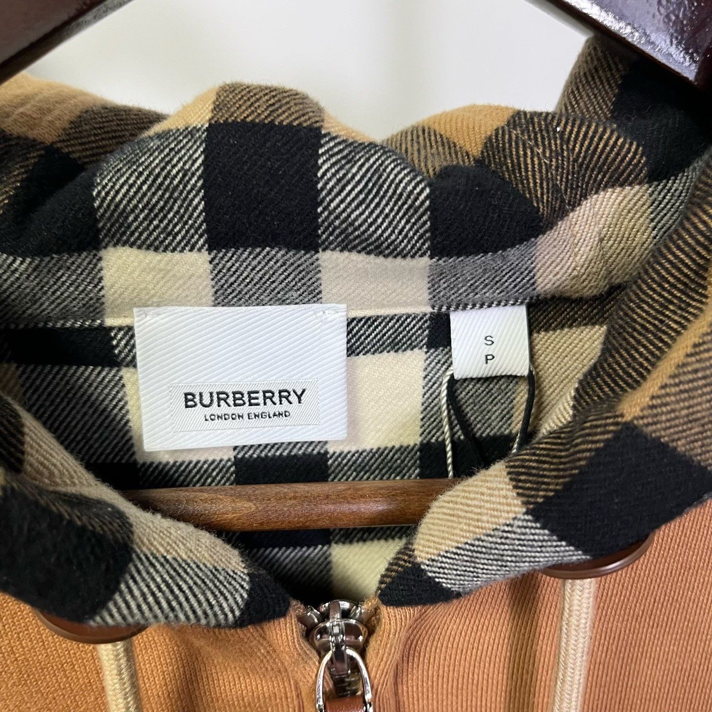 Burberry Burberry Plaid Jacket S Women Size S / US 4 / IT 40 - 3 Thumbnail