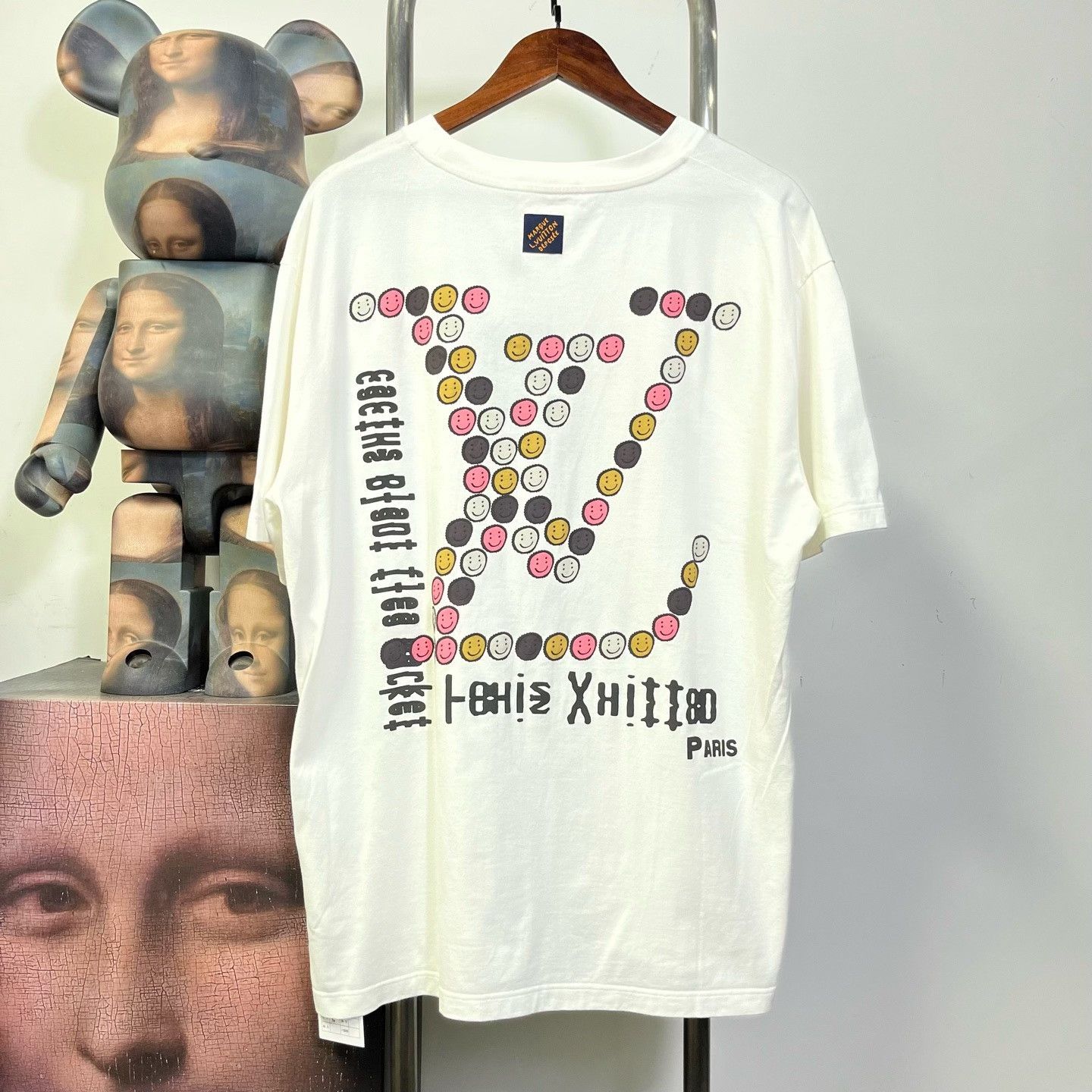 Louis Vuitton Louis Vuitton T-Shirt xxl Men Size US XXL / EU 58 / 5 - 2 Thumbnail