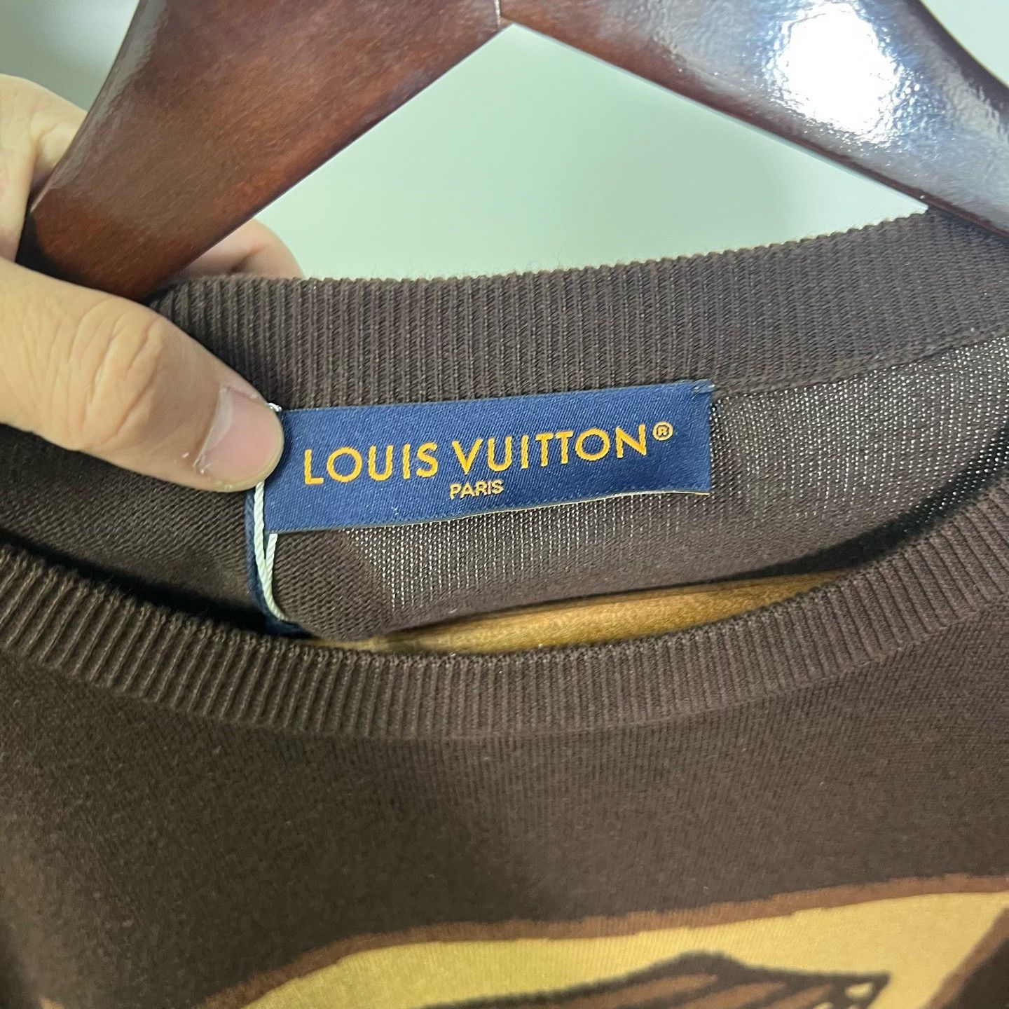 Louis Vuitton Louis Vuitton Knit T-Shirt l Men Size US L / EU 52-54 / 3 - 3 Thumbnail