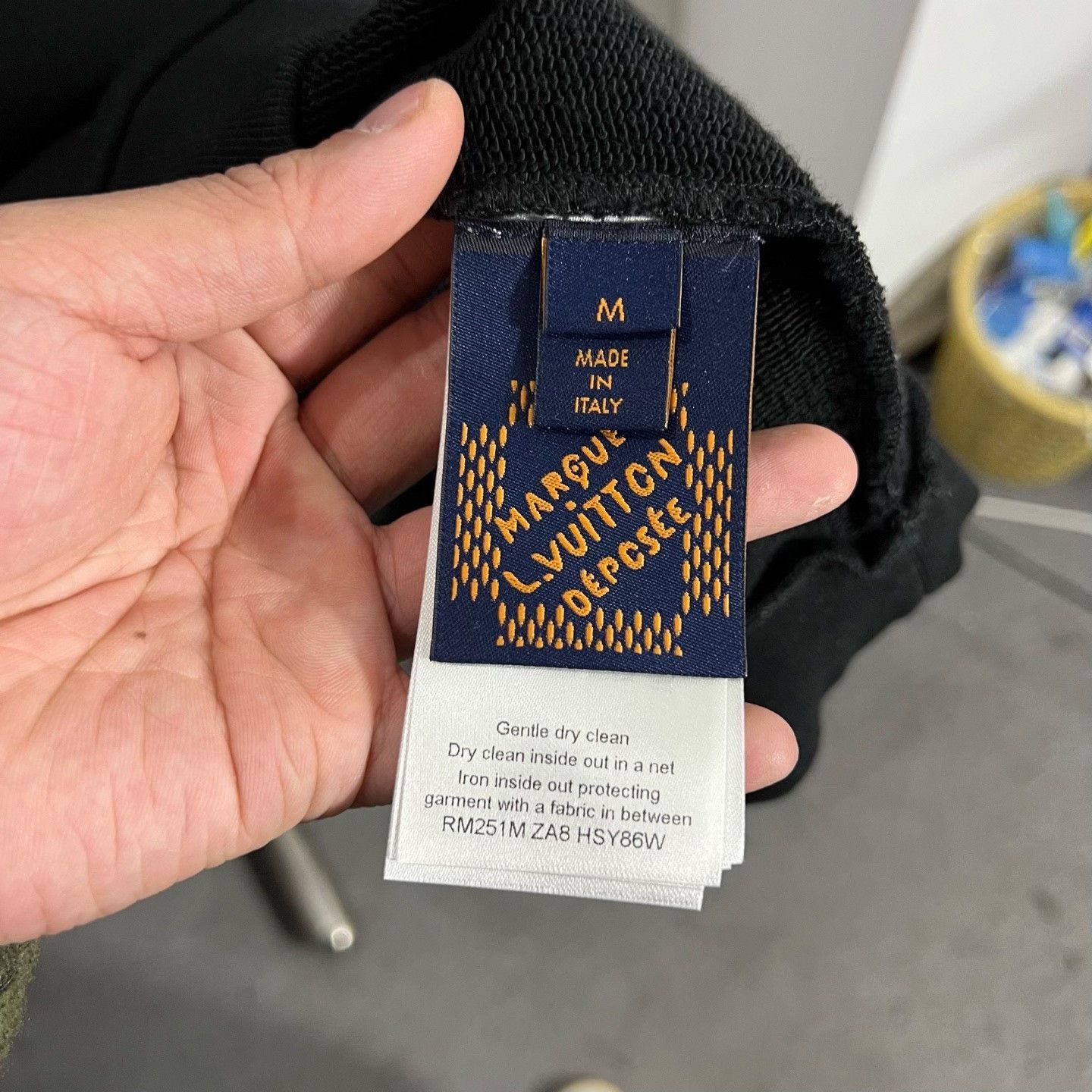 Louis Vuitton Louis Vuitton Retro Hoodie m Men Size US M / EU 48-50 / 2 - 4 Thumbnail
