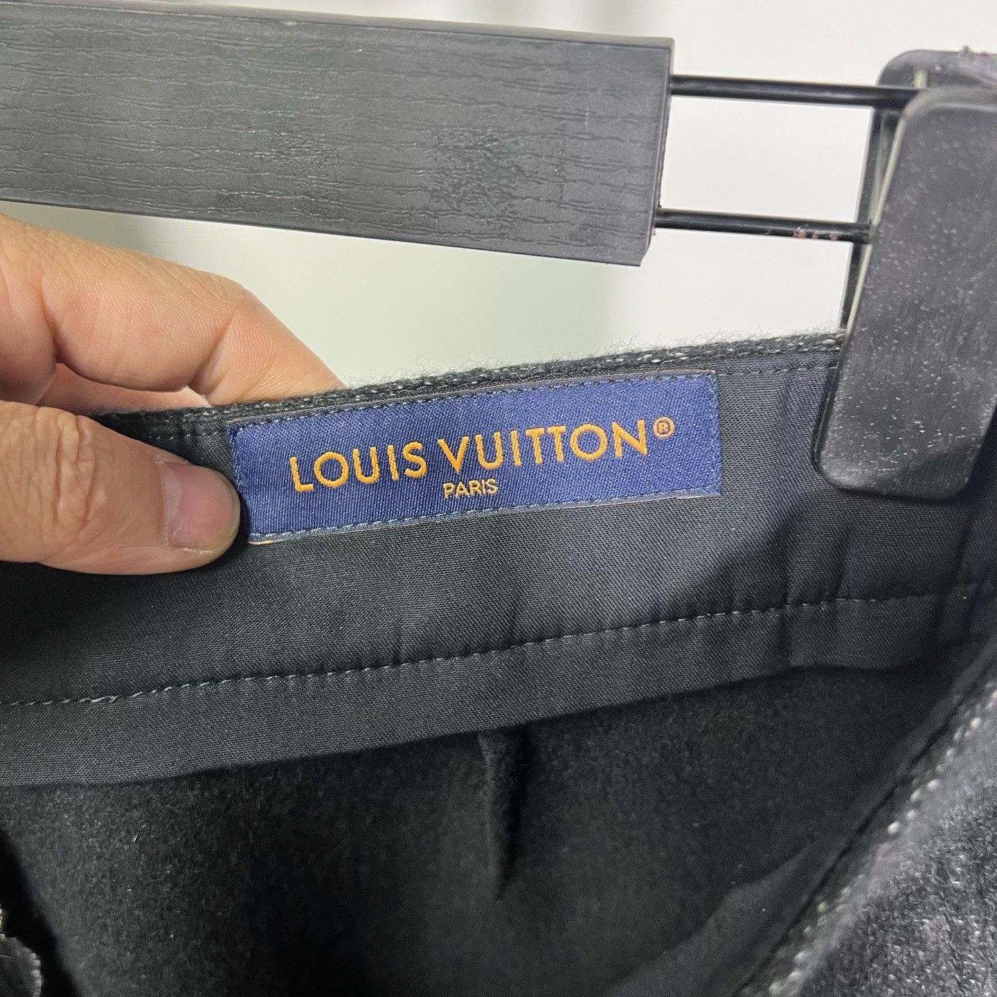 Louis Vuitton Louis Vuitton Retro Wool Casual Pants 36 Men Size US 36 / EU 52 - 3 Thumbnail