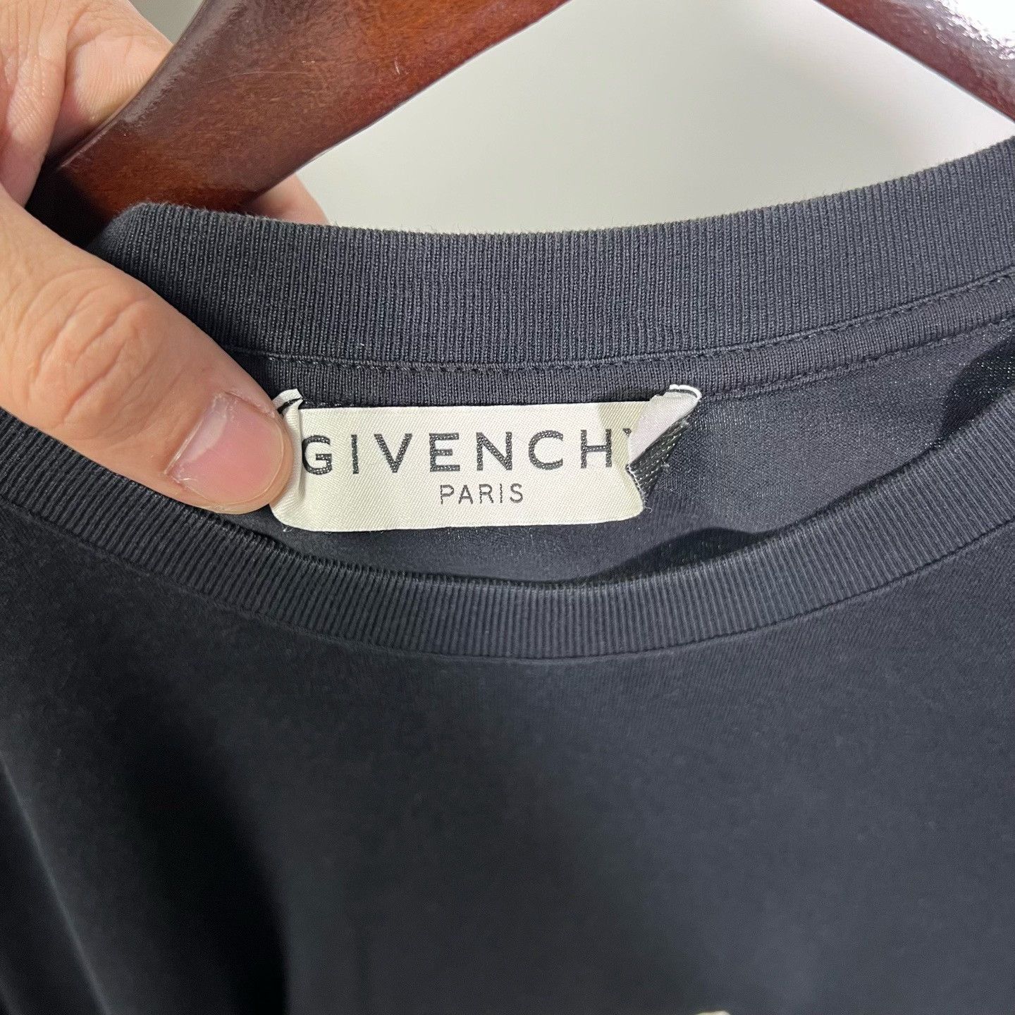 Givenchy Givenchy Retro Printed T-Shirt xs Men Size US XS / EU 42 / 0 - 3 Thumbnail