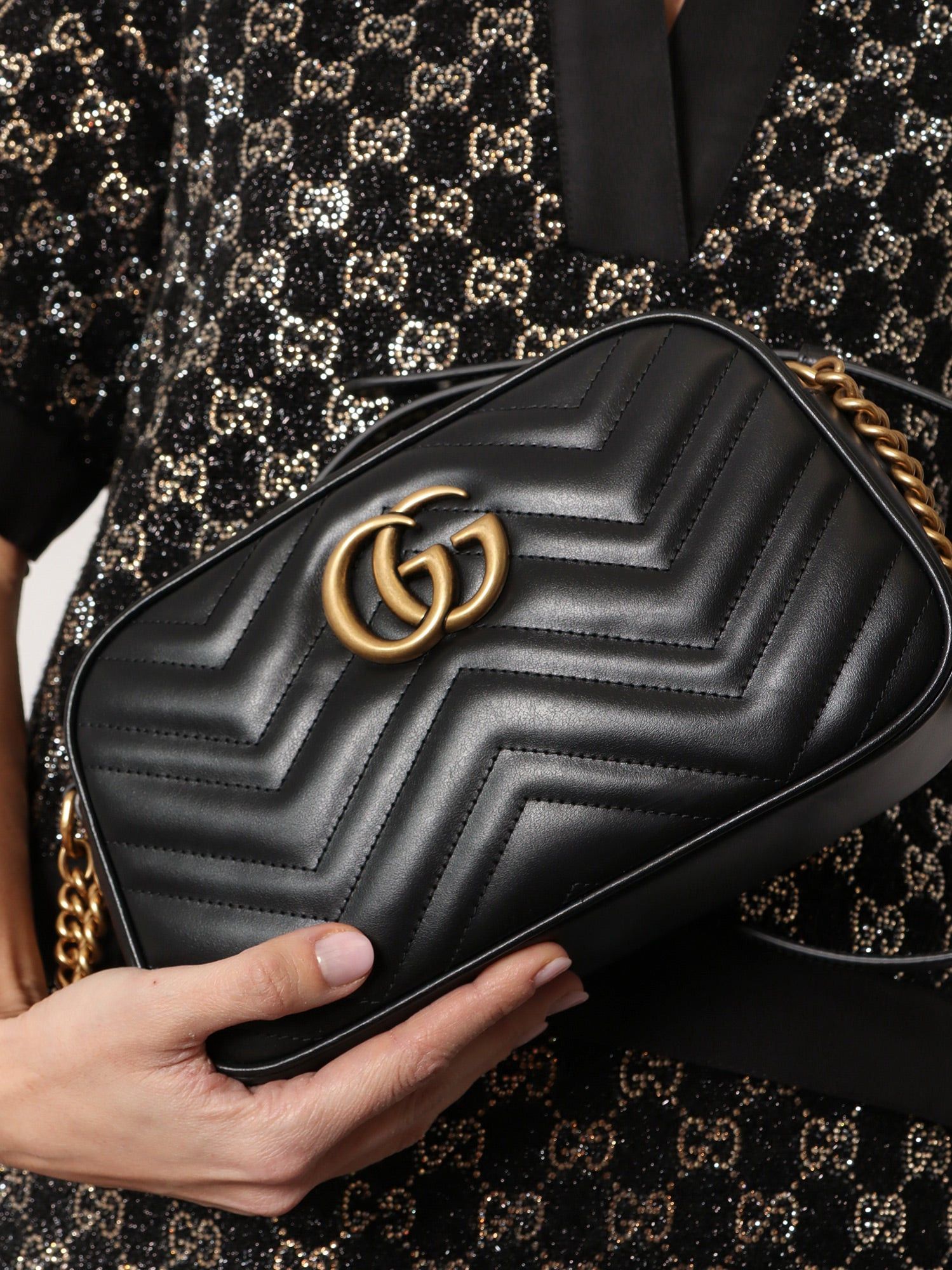 Gucci Matelasse Leather Camera Bag Crossbody Bag Size ONE SIZE - 4 Thumbnail