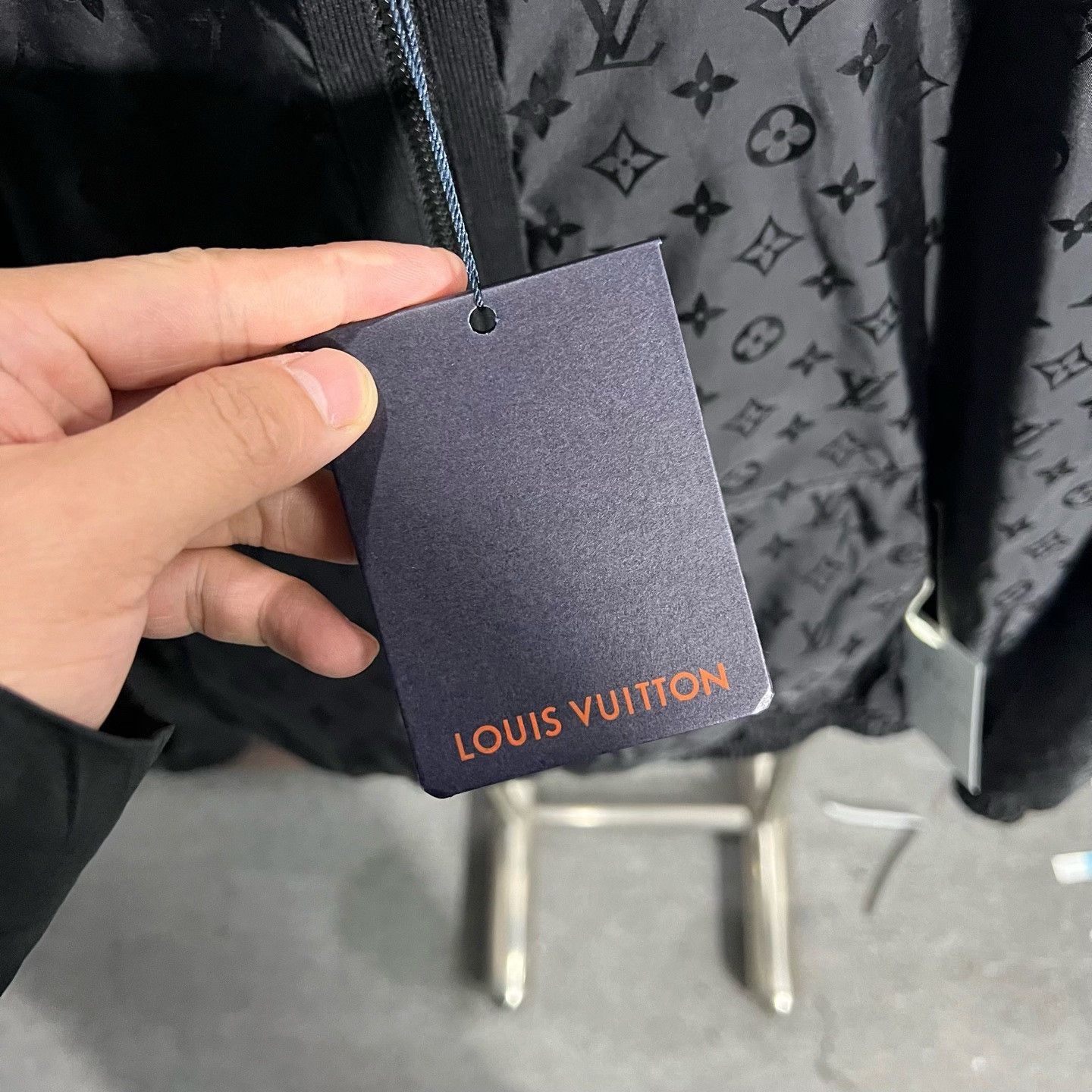 Louis Vuitton Louis Vuitton Light Jacket s Men Size US S / EU 44-46 / 1 - 5 Thumbnail