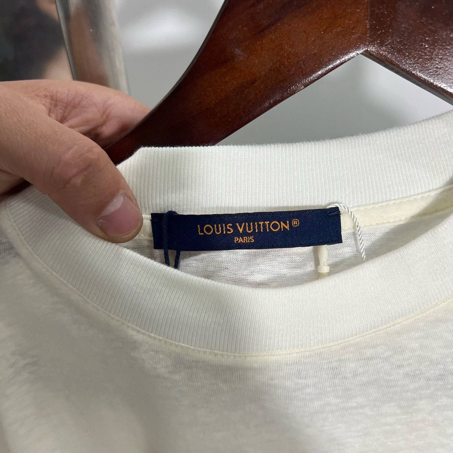 Louis Vuitton Louis Vuitton T-Shirt s Men Size US S / EU 44-46 / 1 - 3 Thumbnail