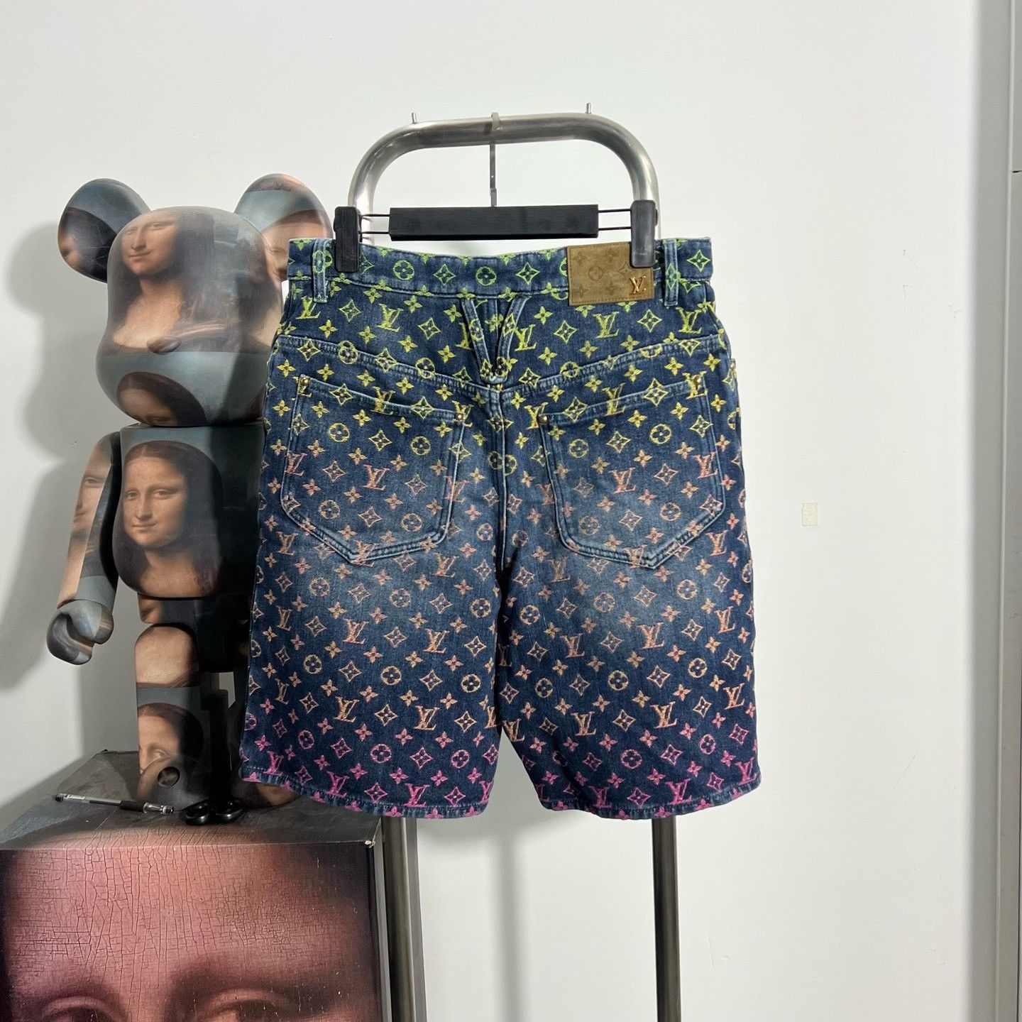 Louis Vuitton Louis Vuitton Denim Gradient Multi Denim Jeans 32 Men Size US 32 / EU 48 - 2 Thumbnail