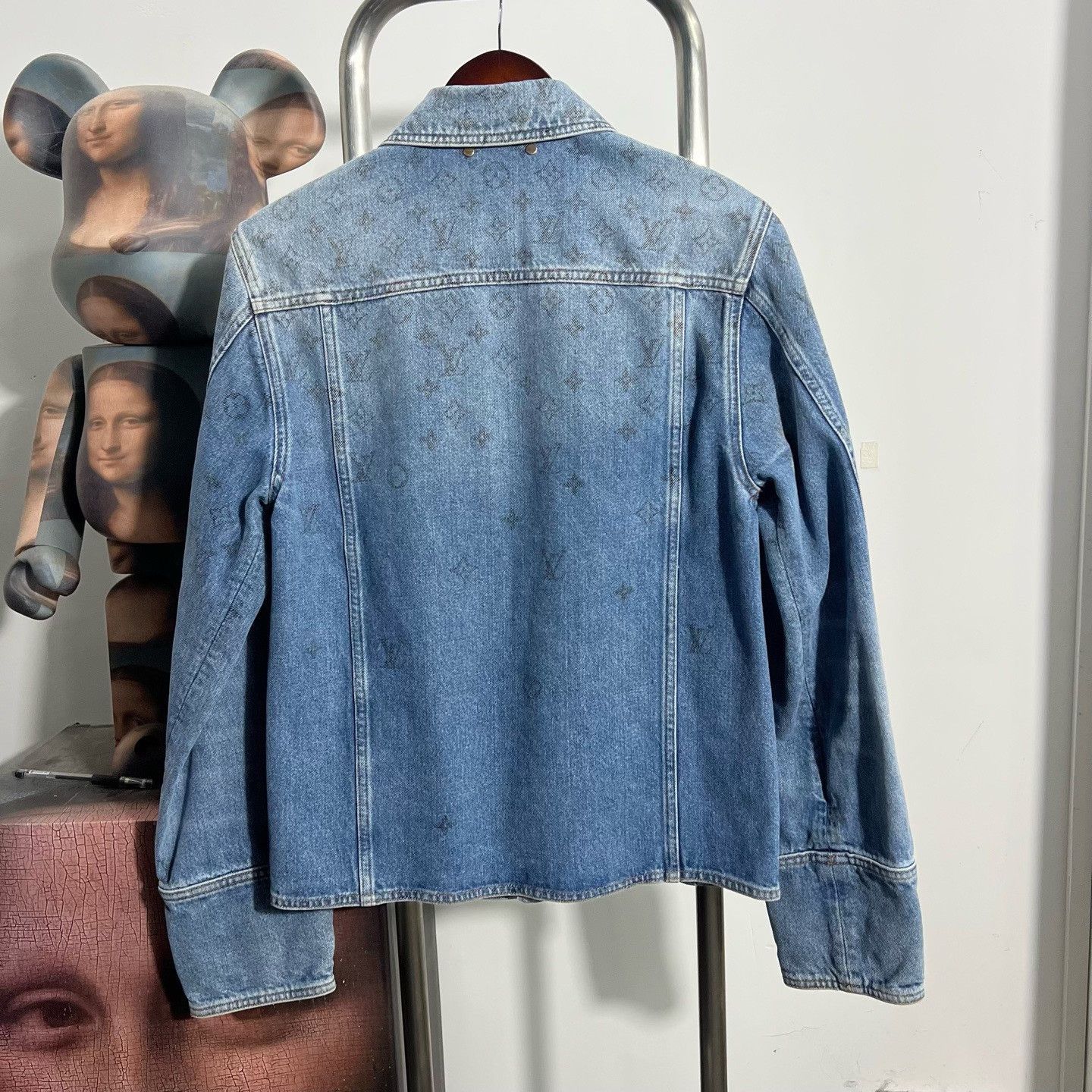 Louis Vuitton Louis Vuitton Denim Gradient Multi Light Jacket xl Men Size US XL / EU 56 / 4 - 2 Thumbnail