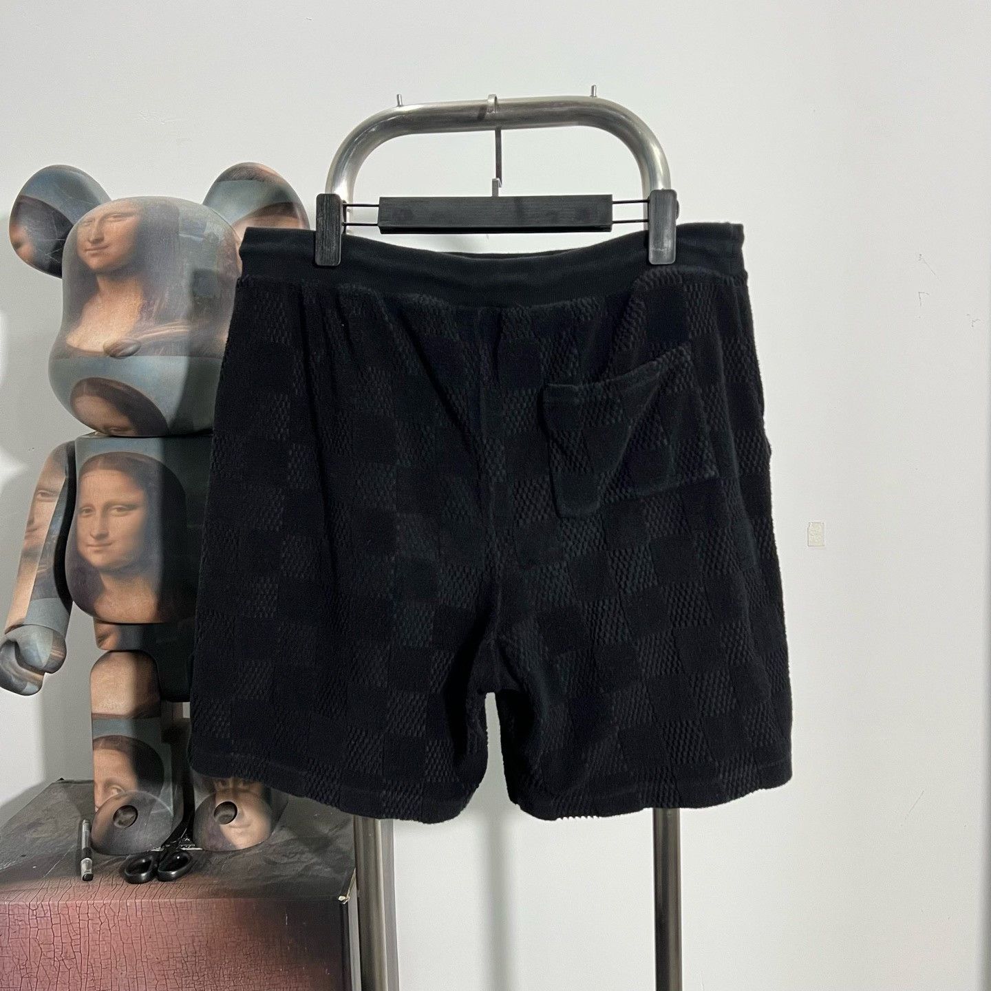 Louis Vuitton Louis Vuitton Checkered Shorts 30 Men Size US 30 / EU 46 - 2 Thumbnail