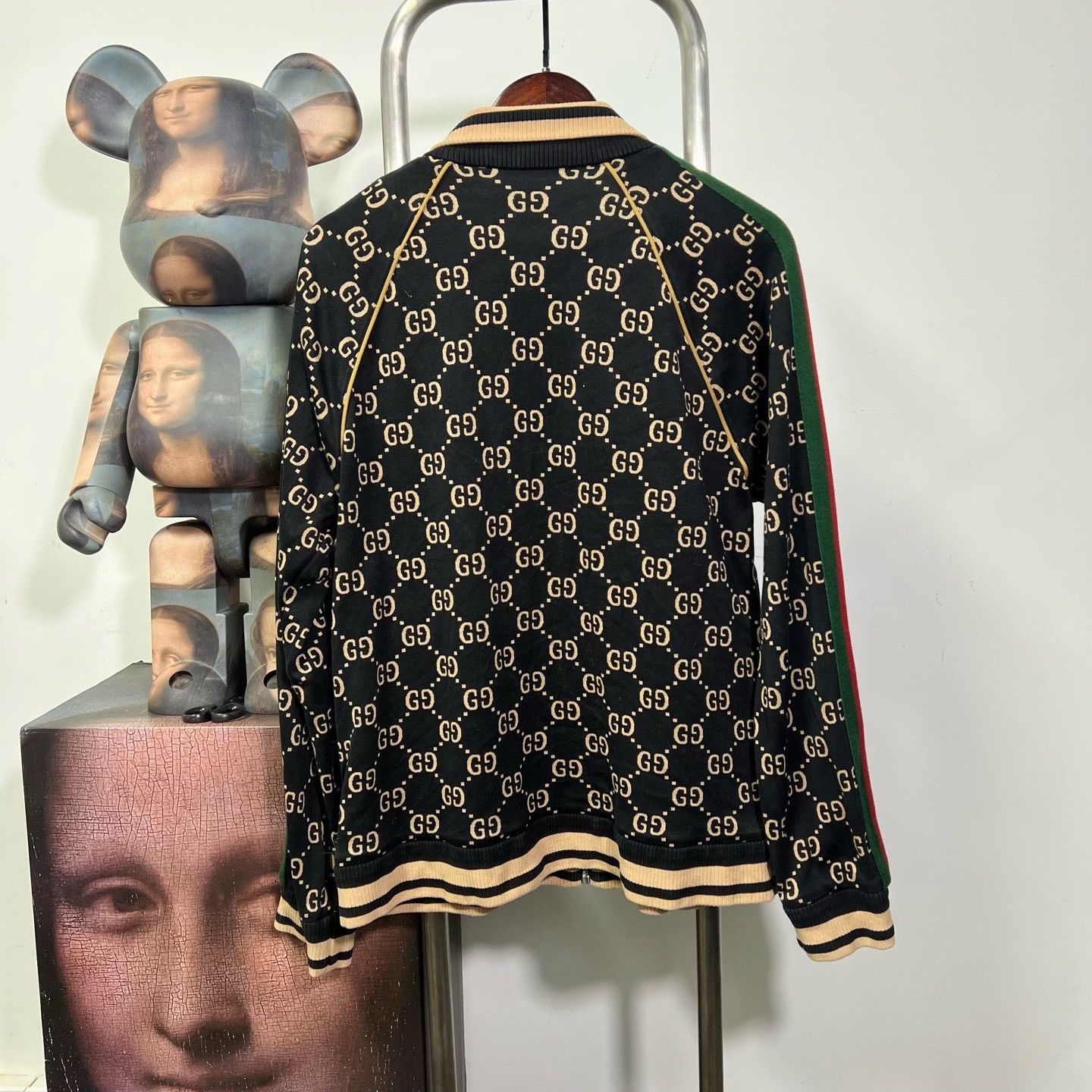 Gucci Gucci Striped Light Jacket xxl Men Size US XXL / EU 58 / 5 - 2 Thumbnail