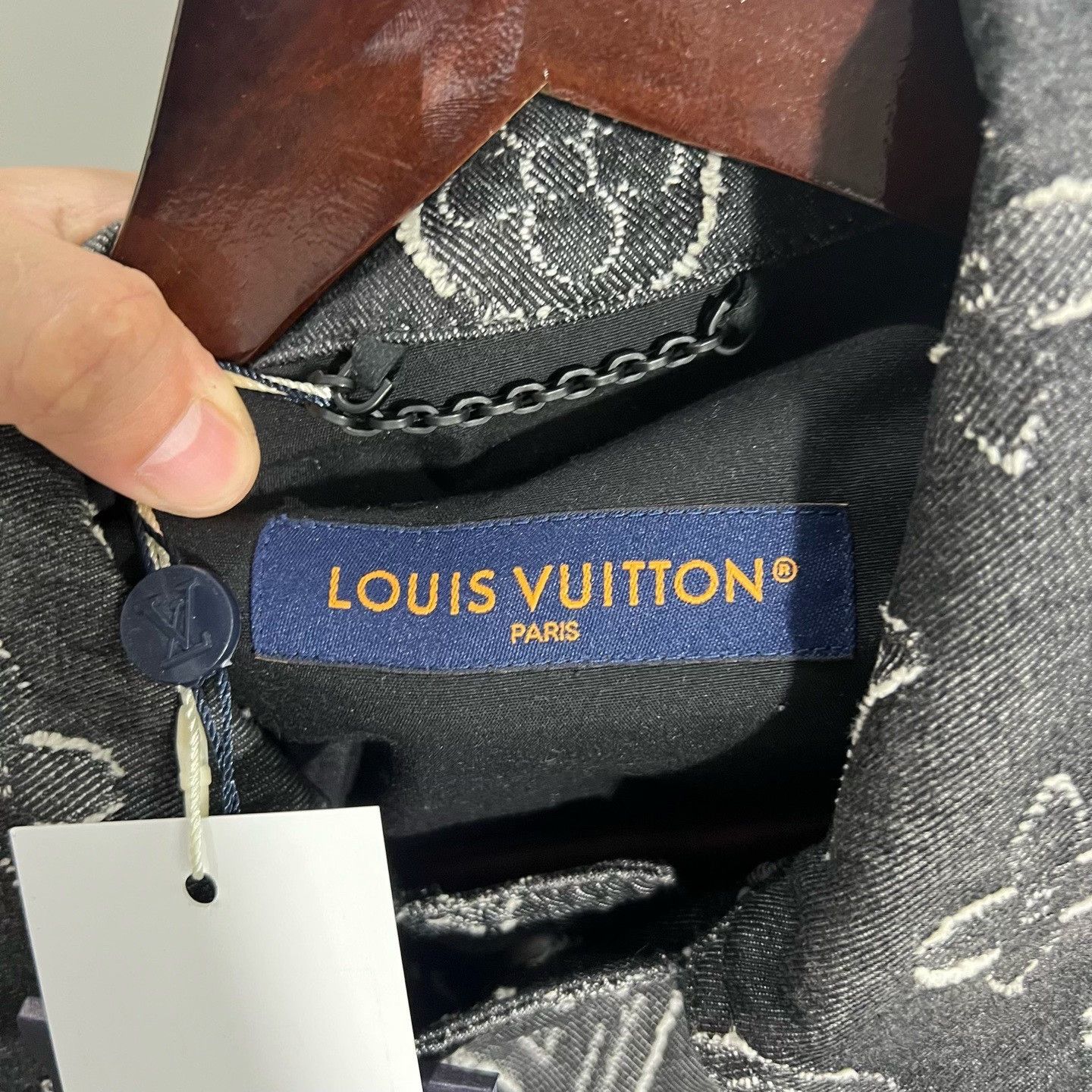 Louis Vuitton Louis Vuitton Denim T-Shirt s Men Size US S / EU 44-46 / 1 - 3 Thumbnail