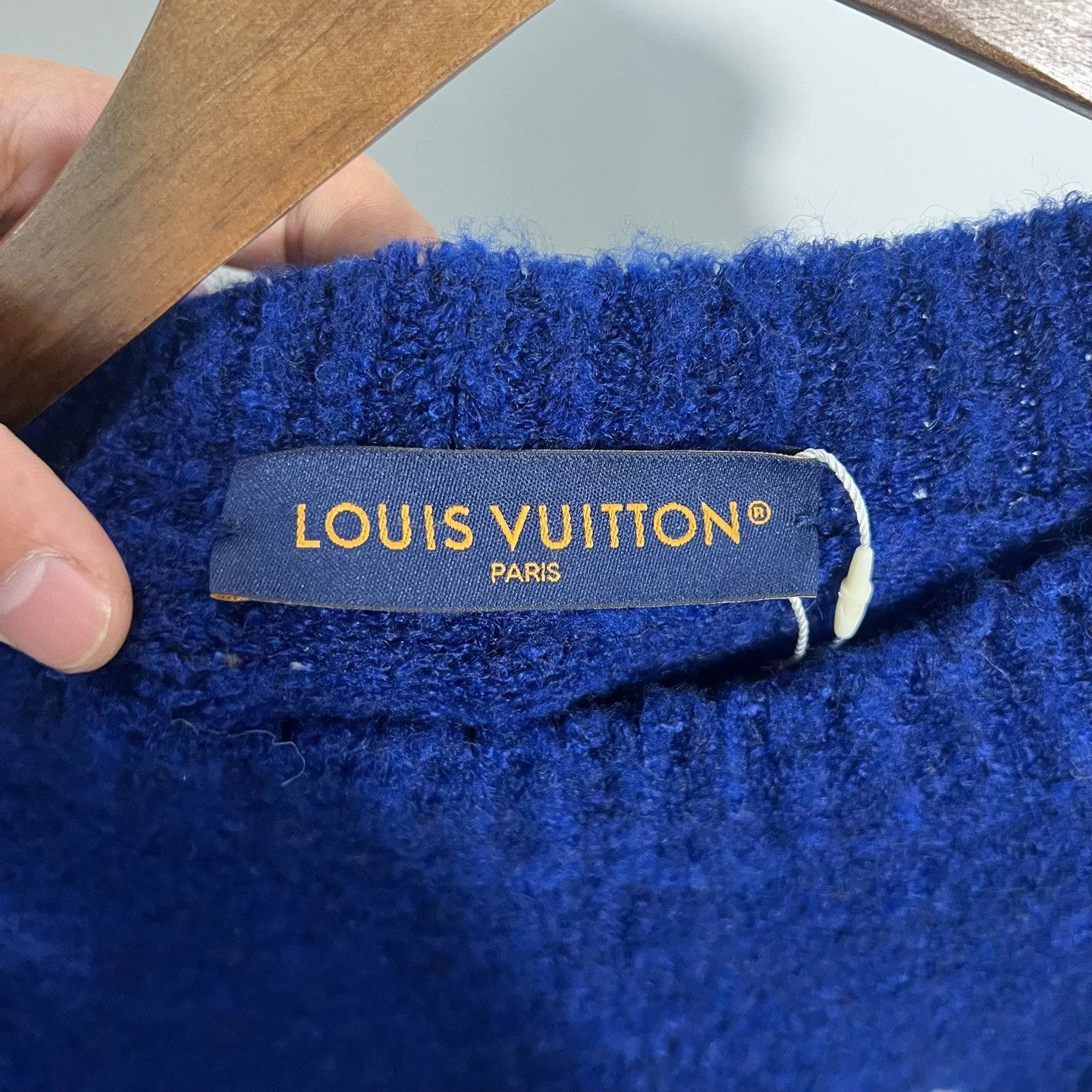 Louis Vuitton Louis Vuitton Blue Sweater m Men Size US M / EU 48-50 / 2 - 3 Thumbnail