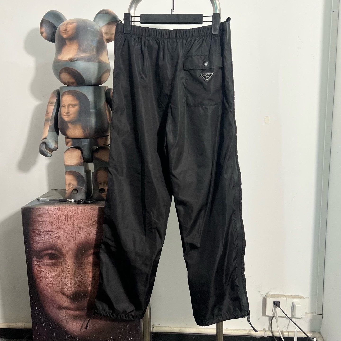 Prada Prada Nylon Casual Pants 32 Men Size US 32 / EU 48 - 2 Thumbnail